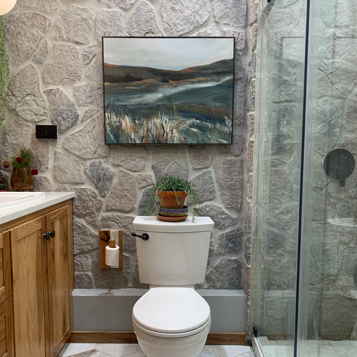 Bathroom Holiday Decorating Ideas - The Apartment at Cactus Creek - December 2023