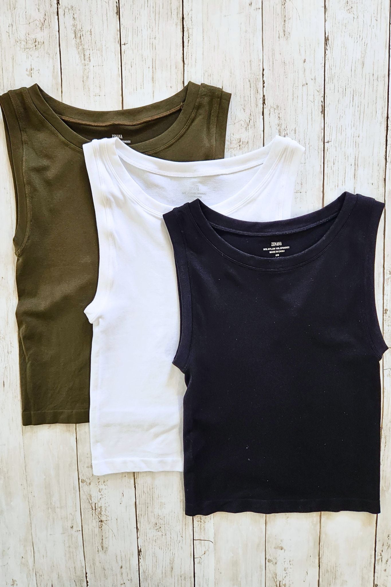 Black Seamless Cropped Tank Top