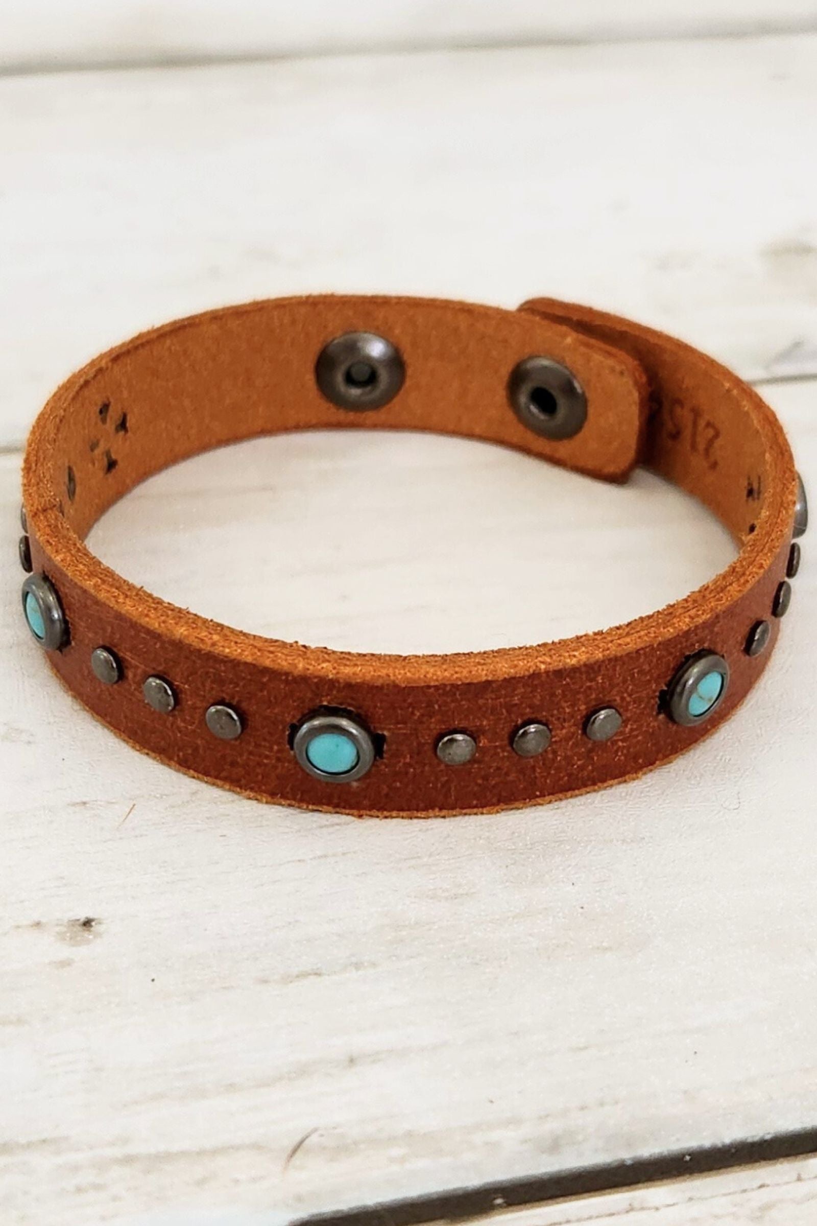 Turquoise Stud Leather Bracelet