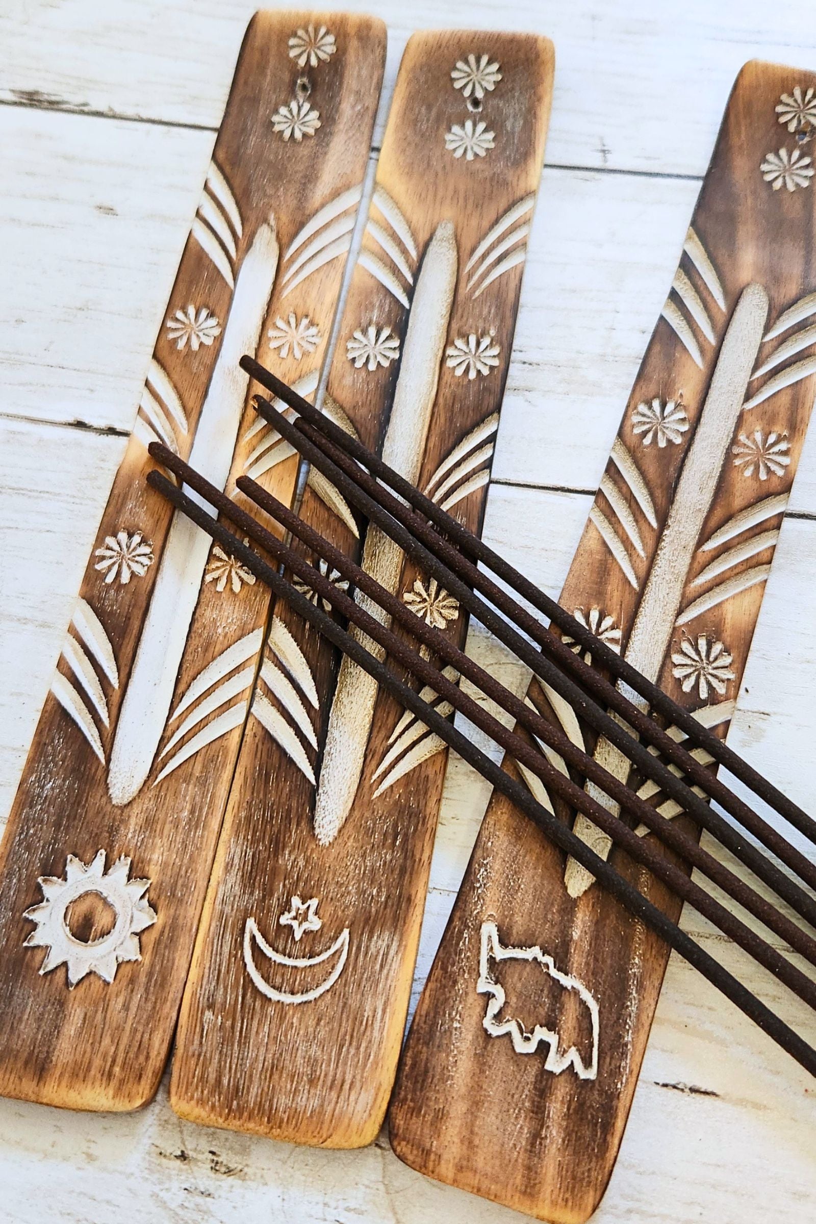 Mango Wood Incense Holder - Natural