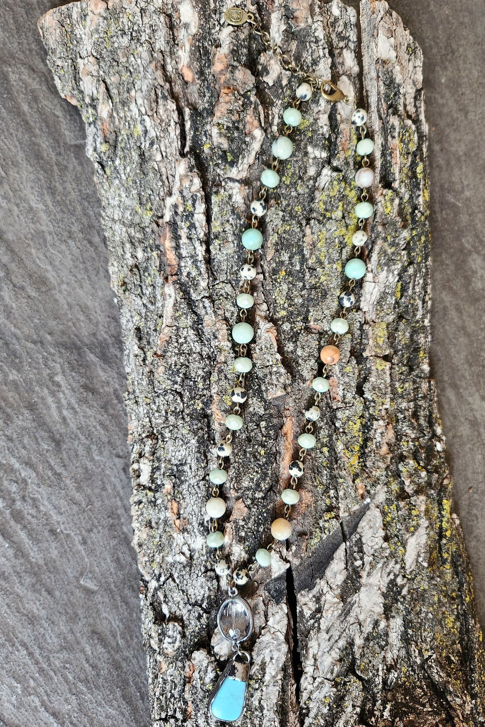 Pica Jade Crystal Stone Necklace