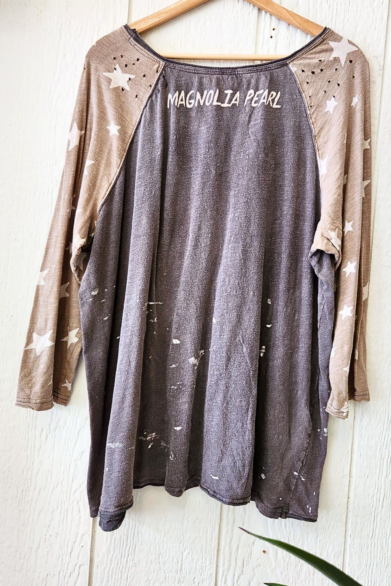 Magnolia Pearl Lucky T-shirt