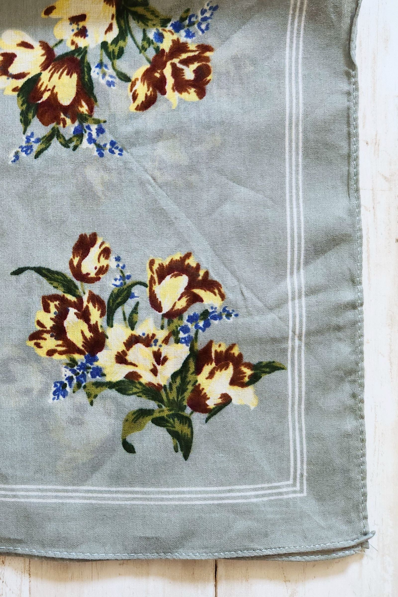 Cotton Orchid Gray Bandana