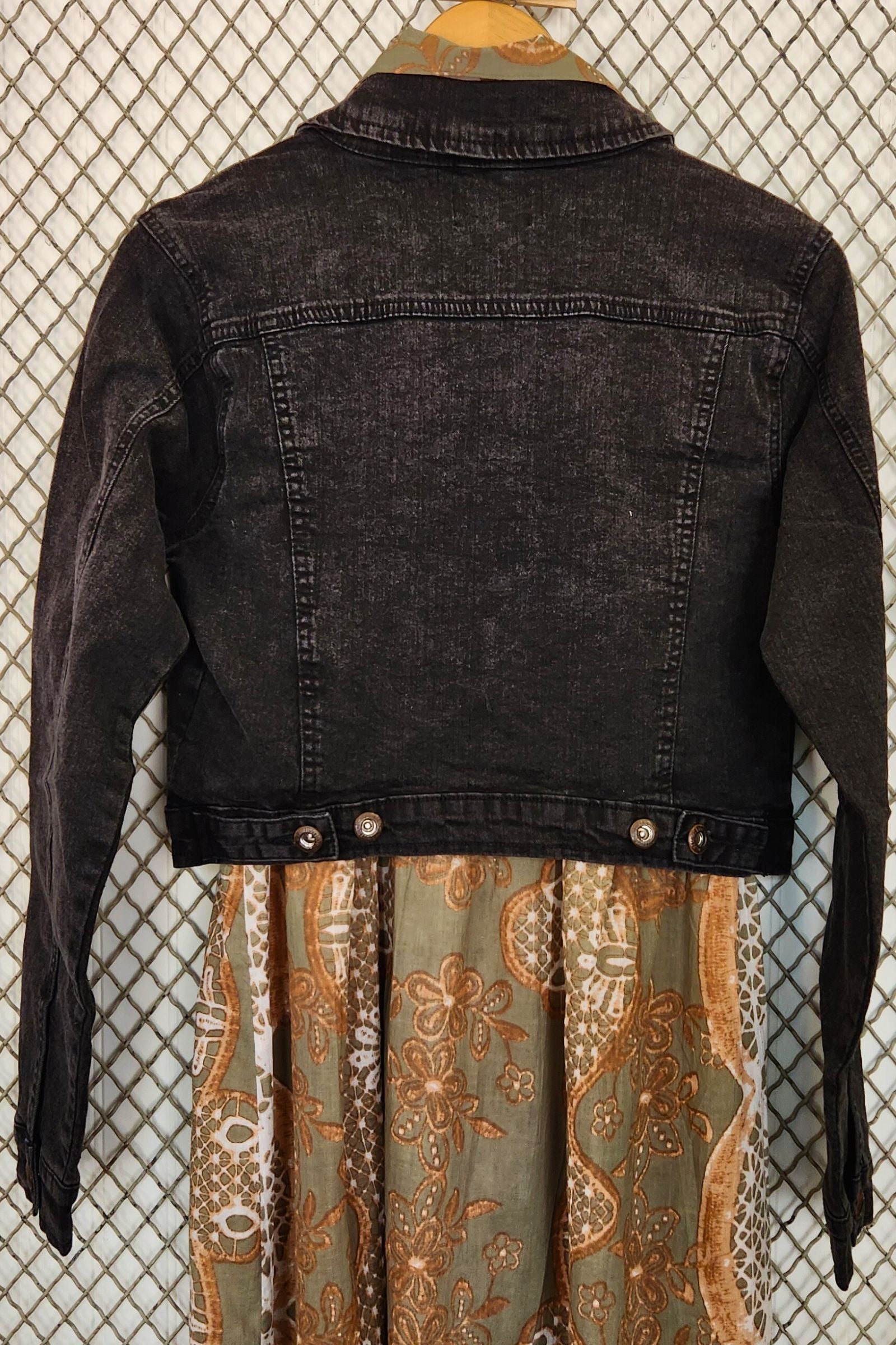 Black Distressed Cropped Denim Jacket