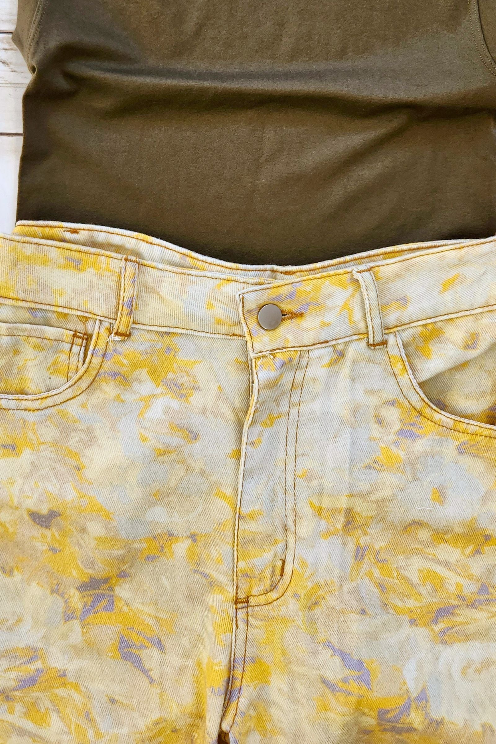 Floral Print Barrel Jeans