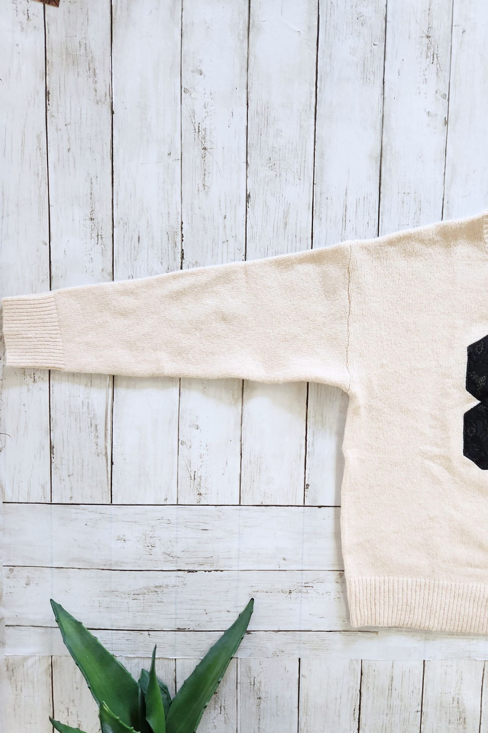 Ivory & Black 87 Lace Contrast Sweater