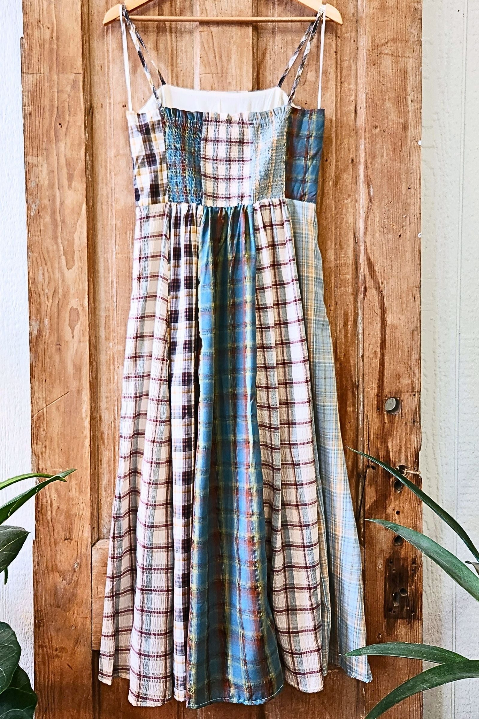 Spring Plaid Spaghetti Strap Midi Dress