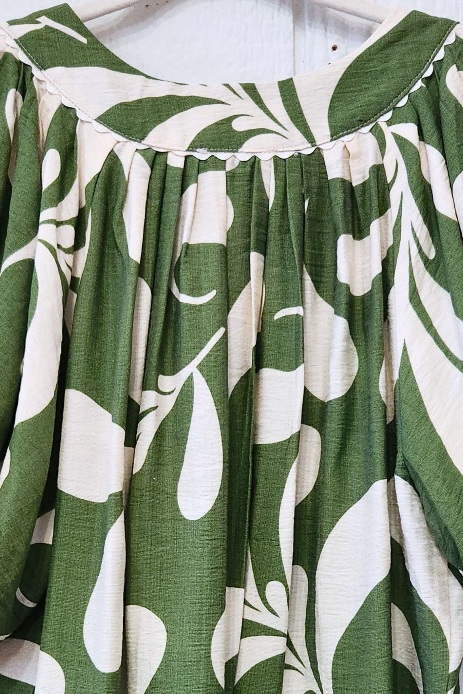 Olive Botanical Print Short Sleeve Top