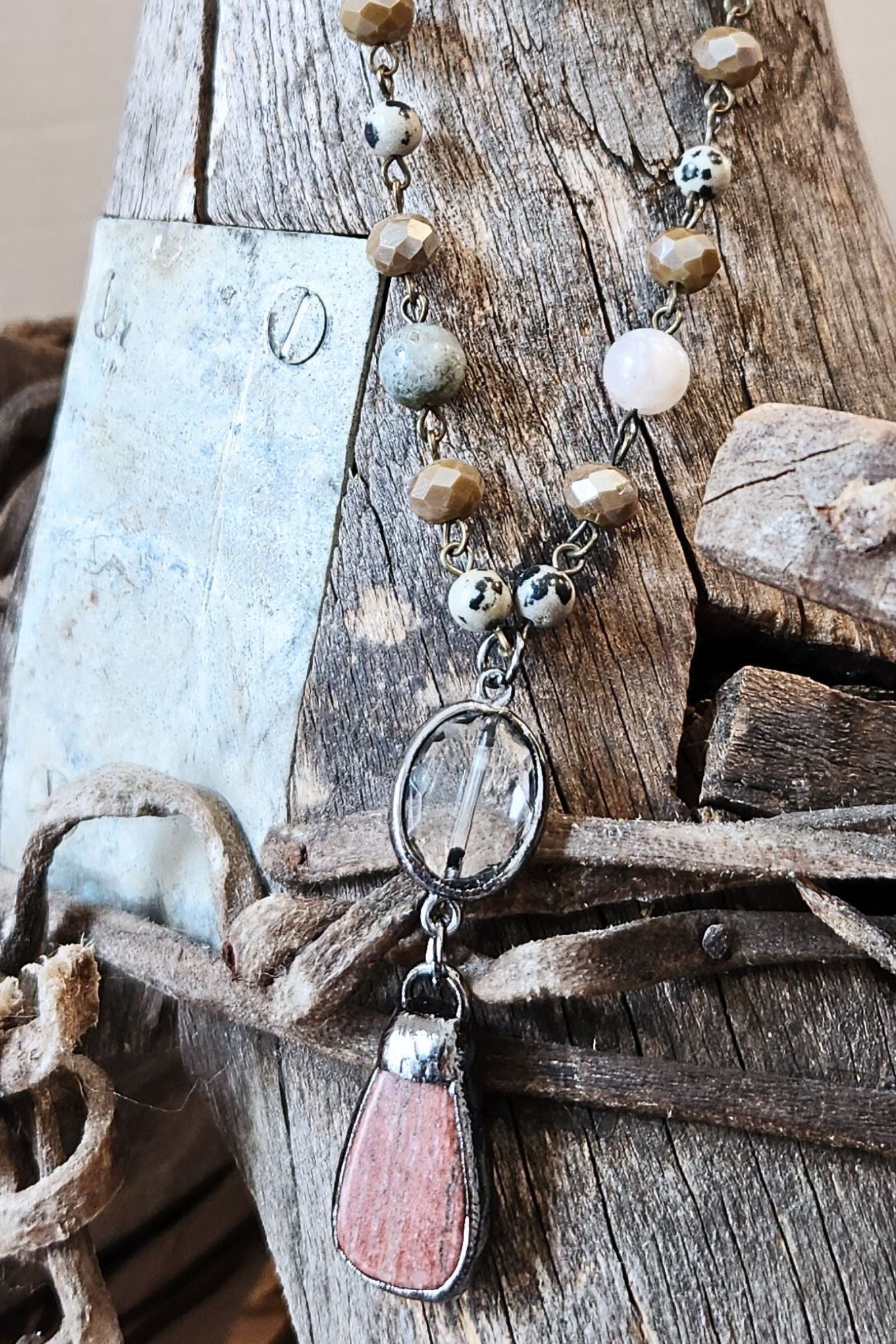 Pica Bamboo Agate Necklace