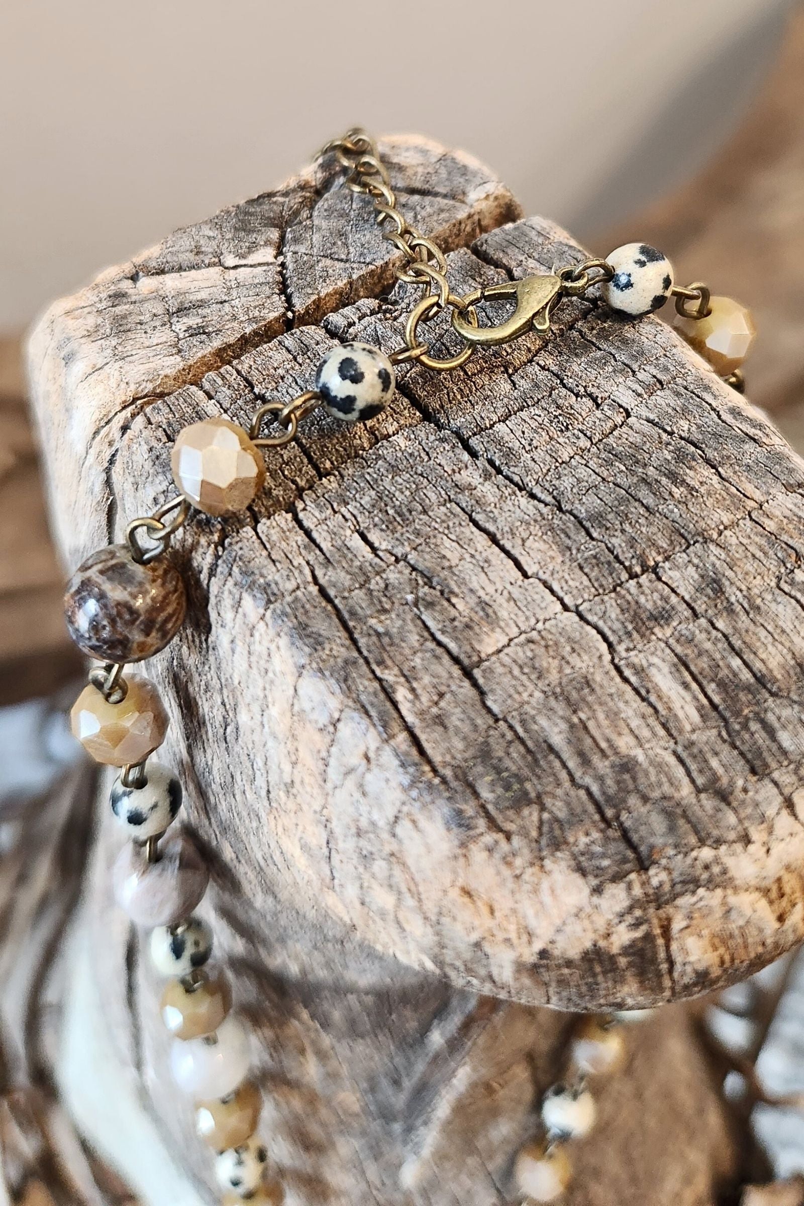 Pica Bamboo Agate Necklace