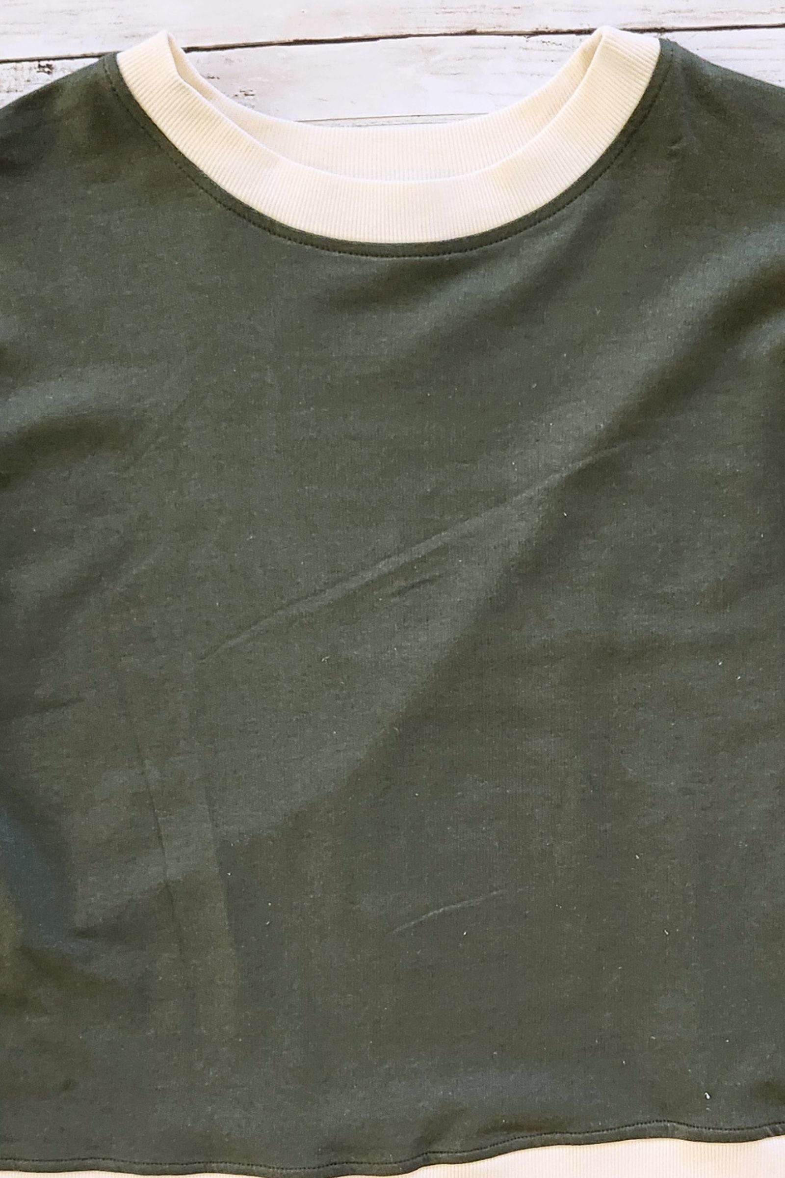 Green Drop Shoulder Pullover Top