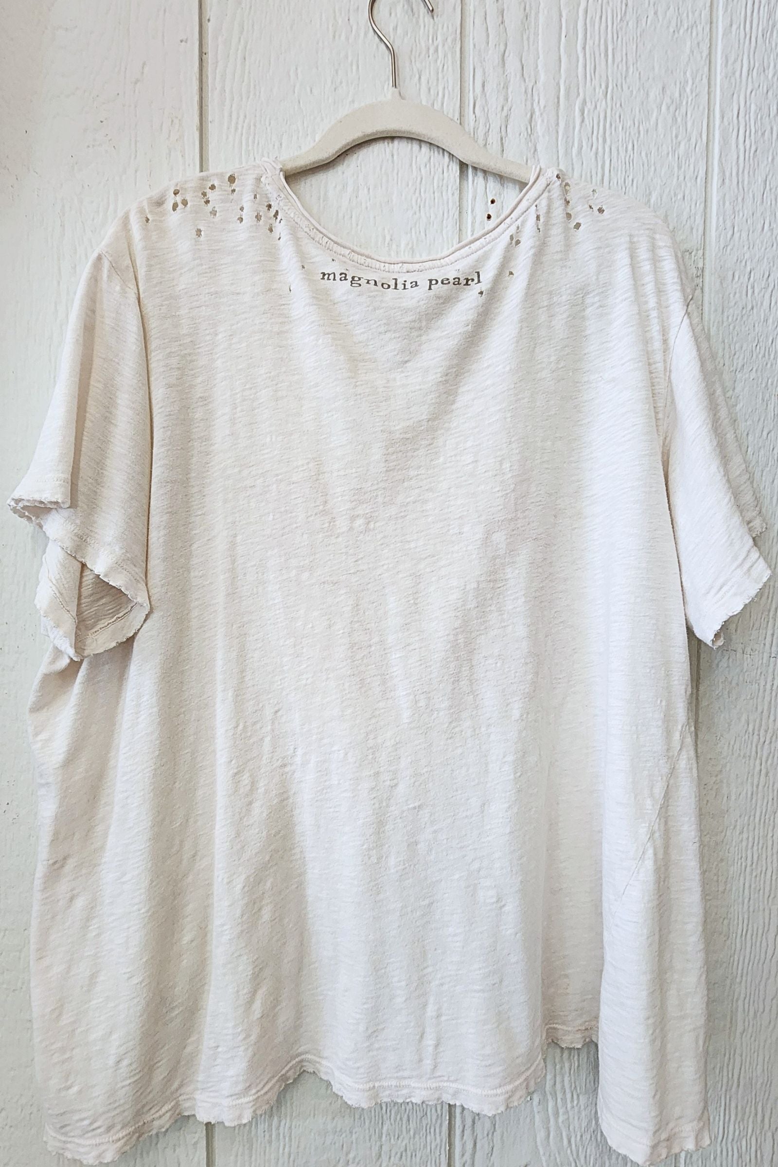 Magnolia Pearl Graphic Tee