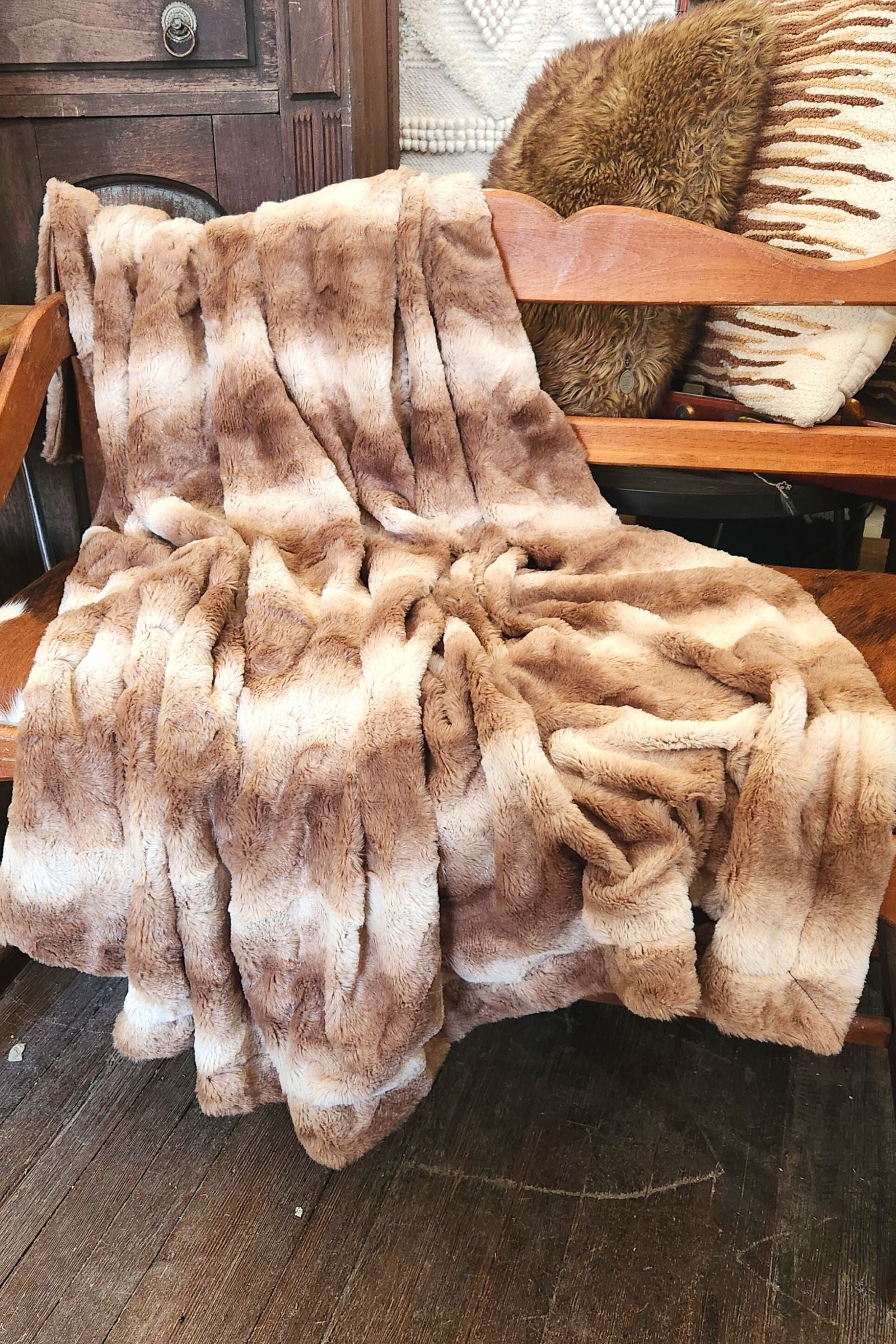 Oversized Faux Fur Blanket