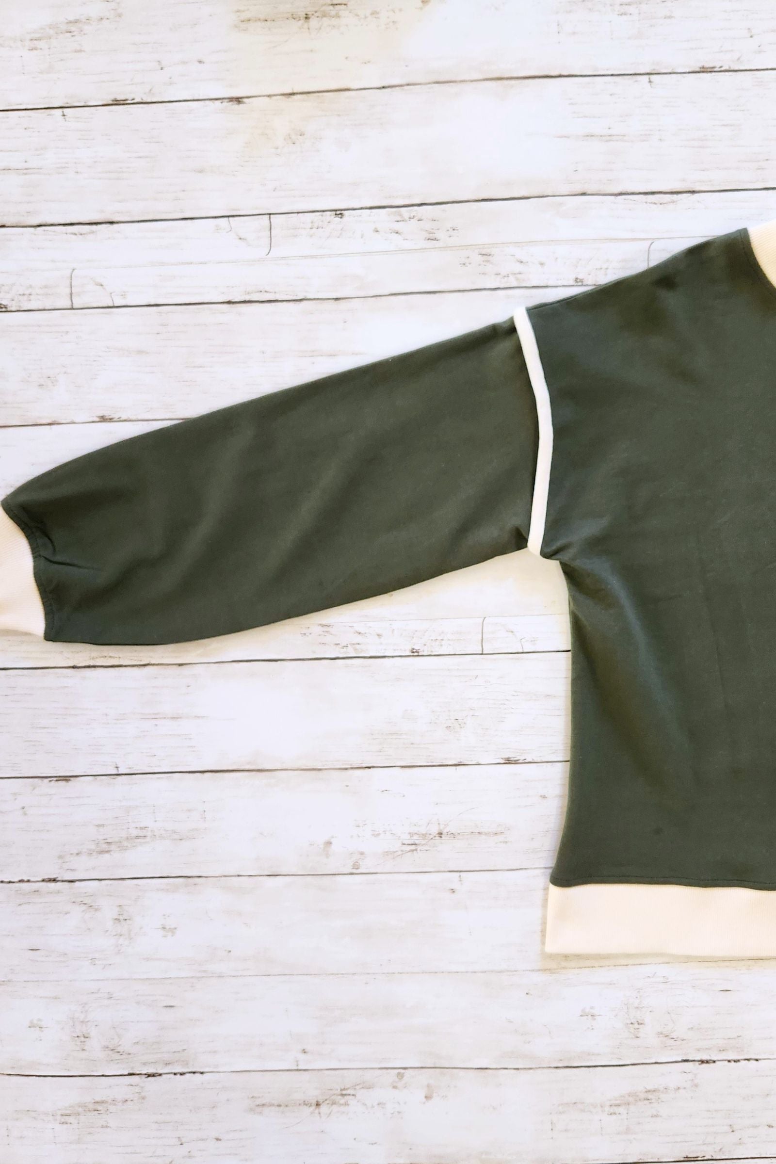 Green Drop Shoulder Pullover Top