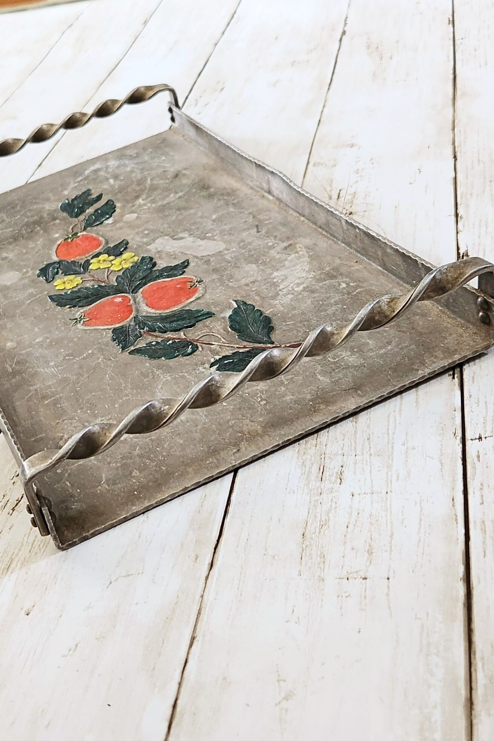 Vintage Toleware Serving Tray
