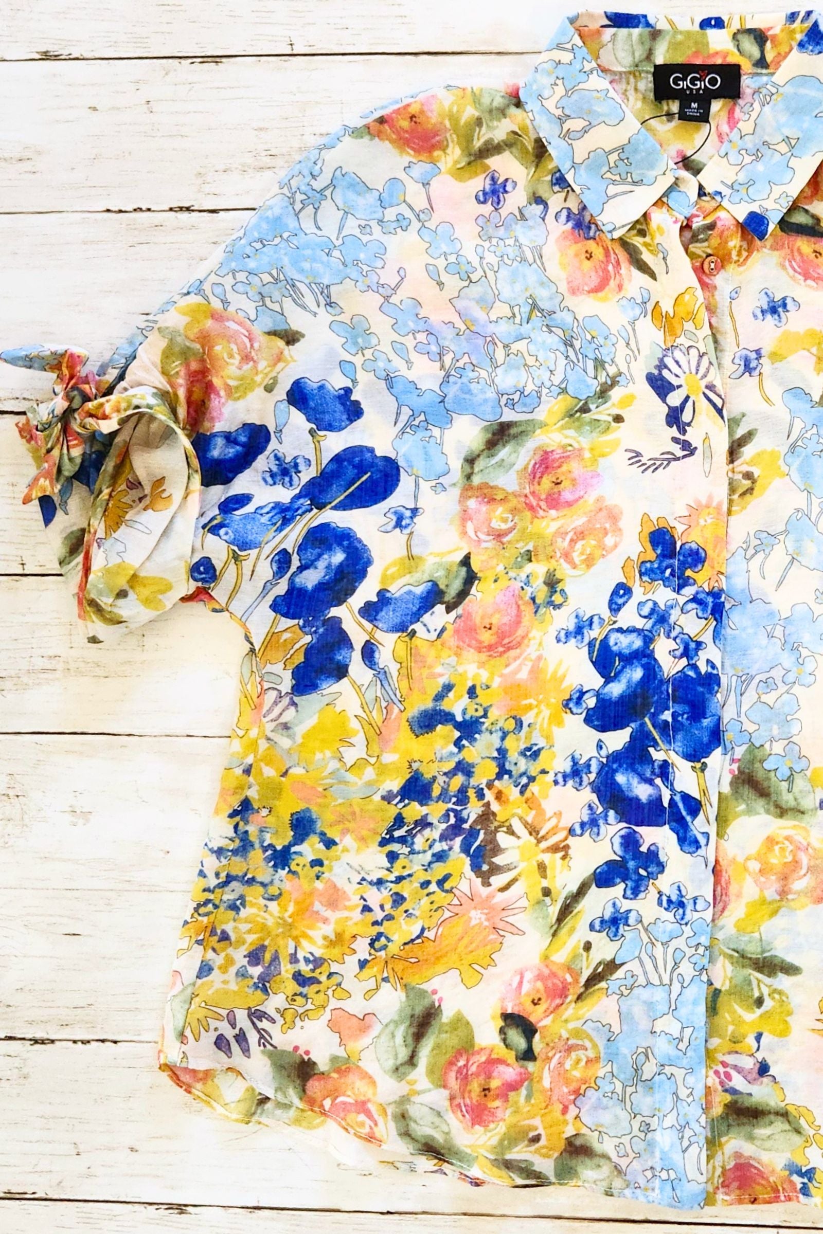 Watercolor Floral Print Blouse