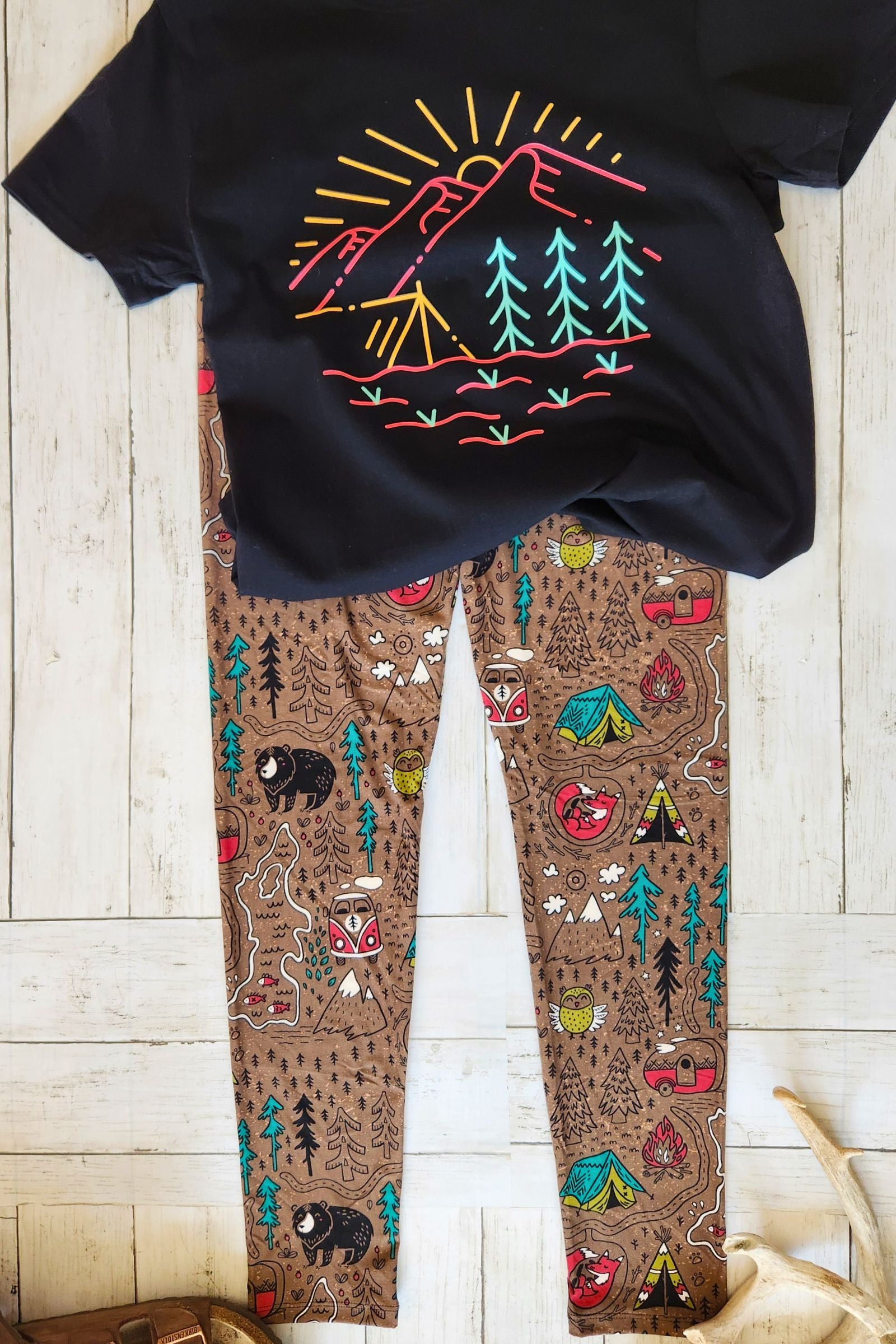 Summer Camp Yoga Leggings