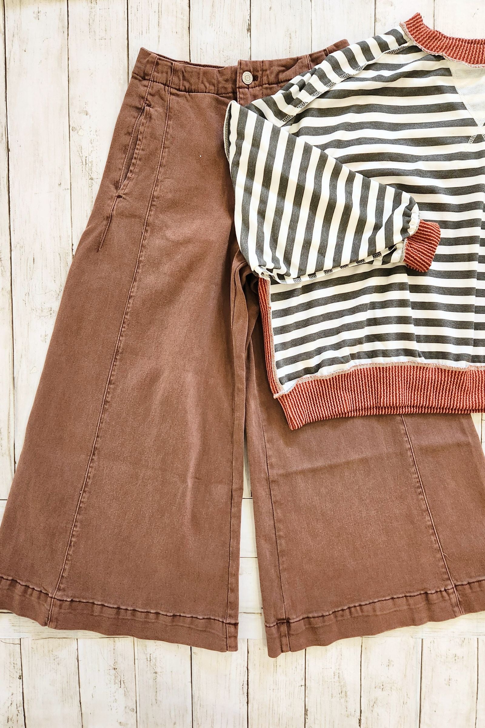 Mahogany High Rise Cropped Gaucho Denim Pants