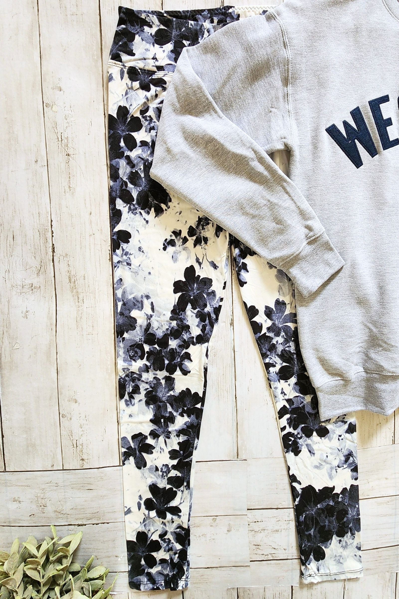 Watercolor Black & White Floral Yoga Leggings