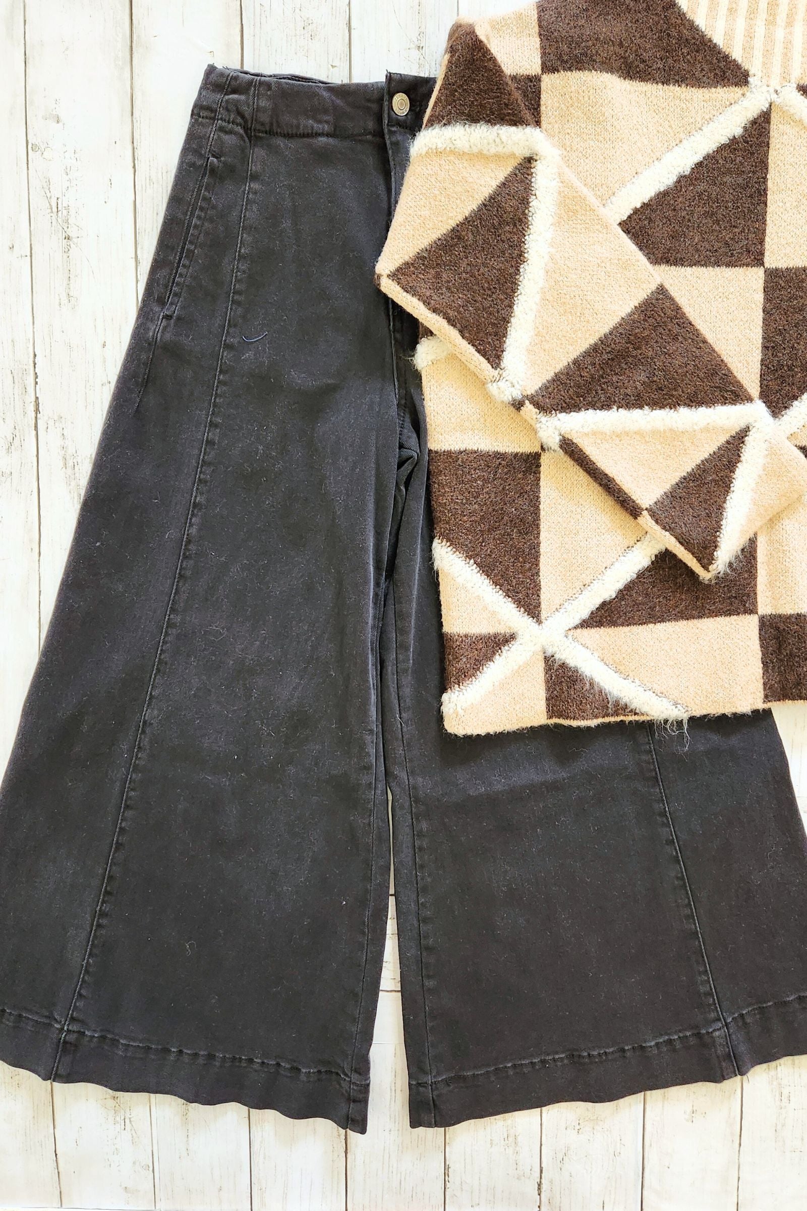 Black High Rise Cropped Gaucho Denim Pants