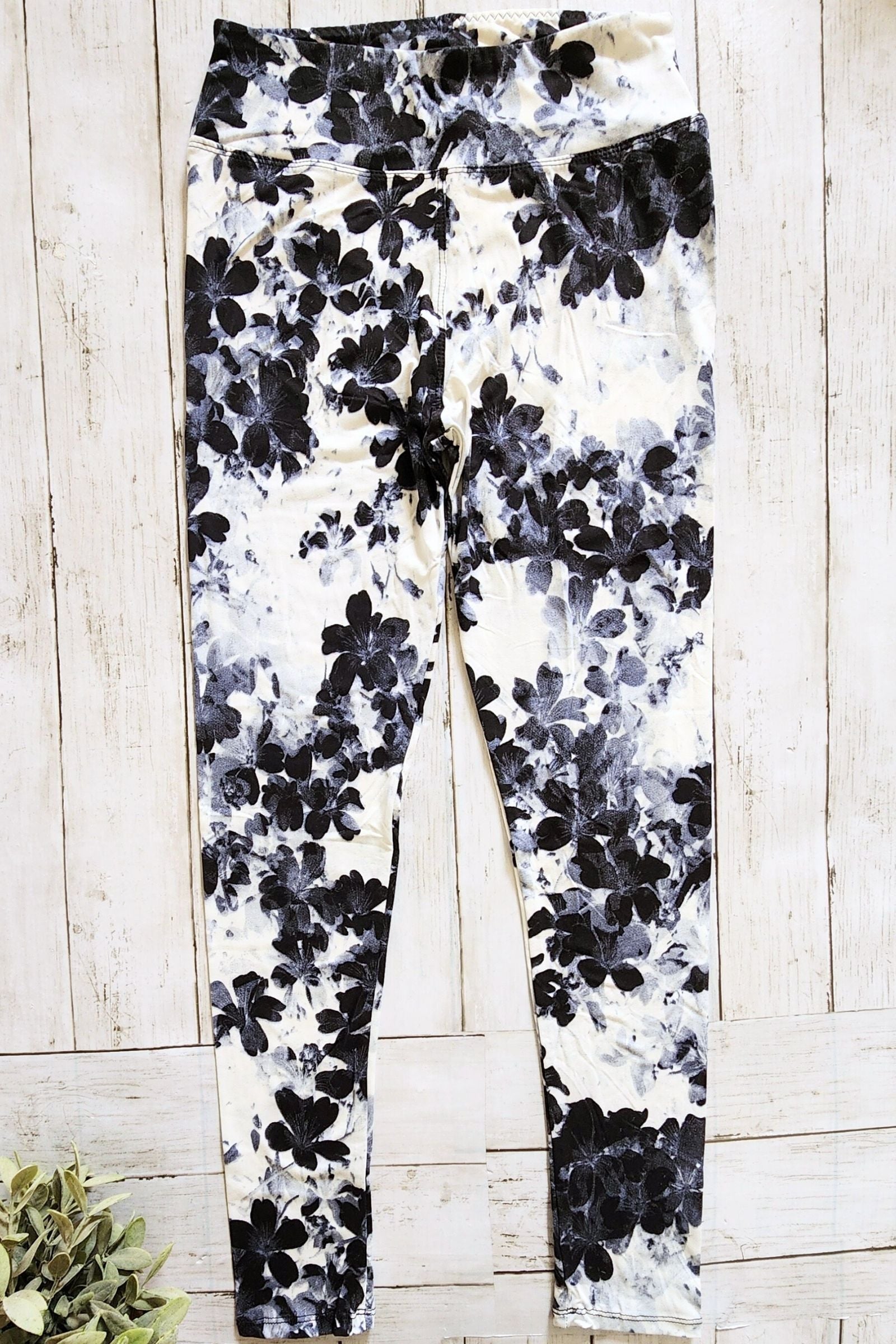 Watercolor Black & White Floral Yoga Leggings