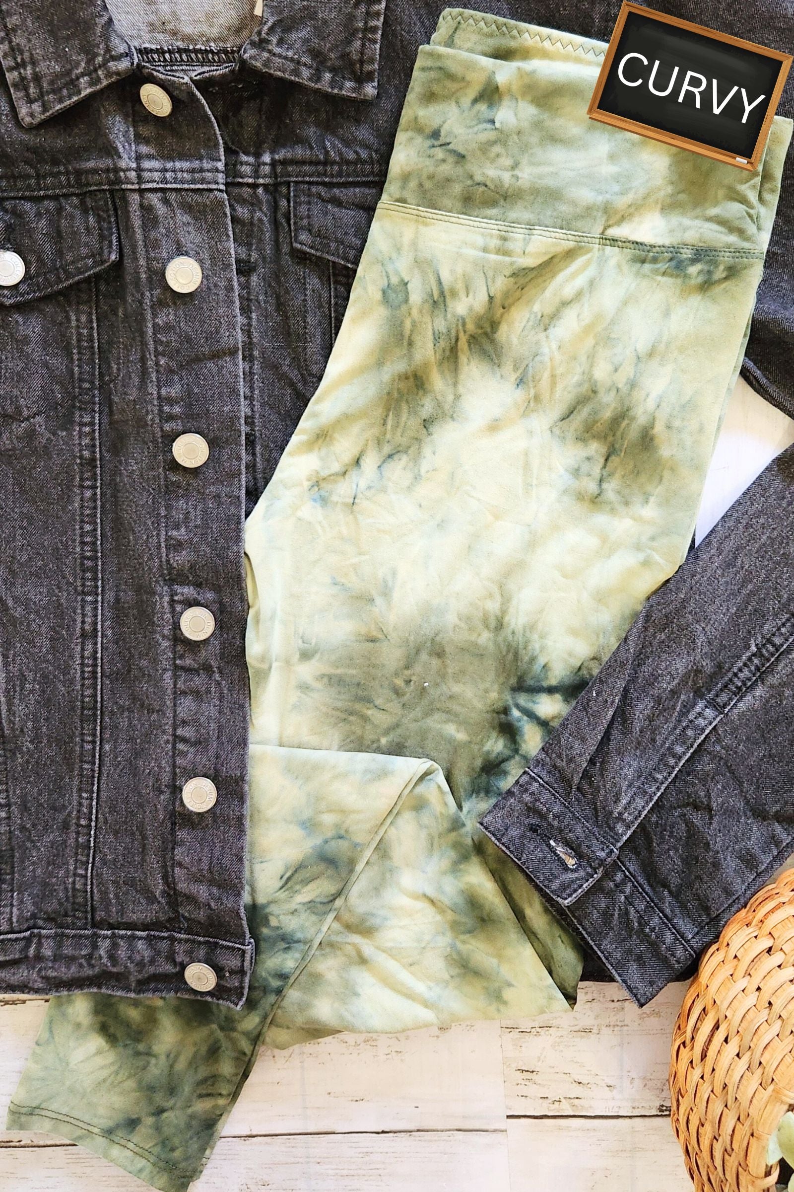 CURVY Olive & Sage Tie Dye Leggings