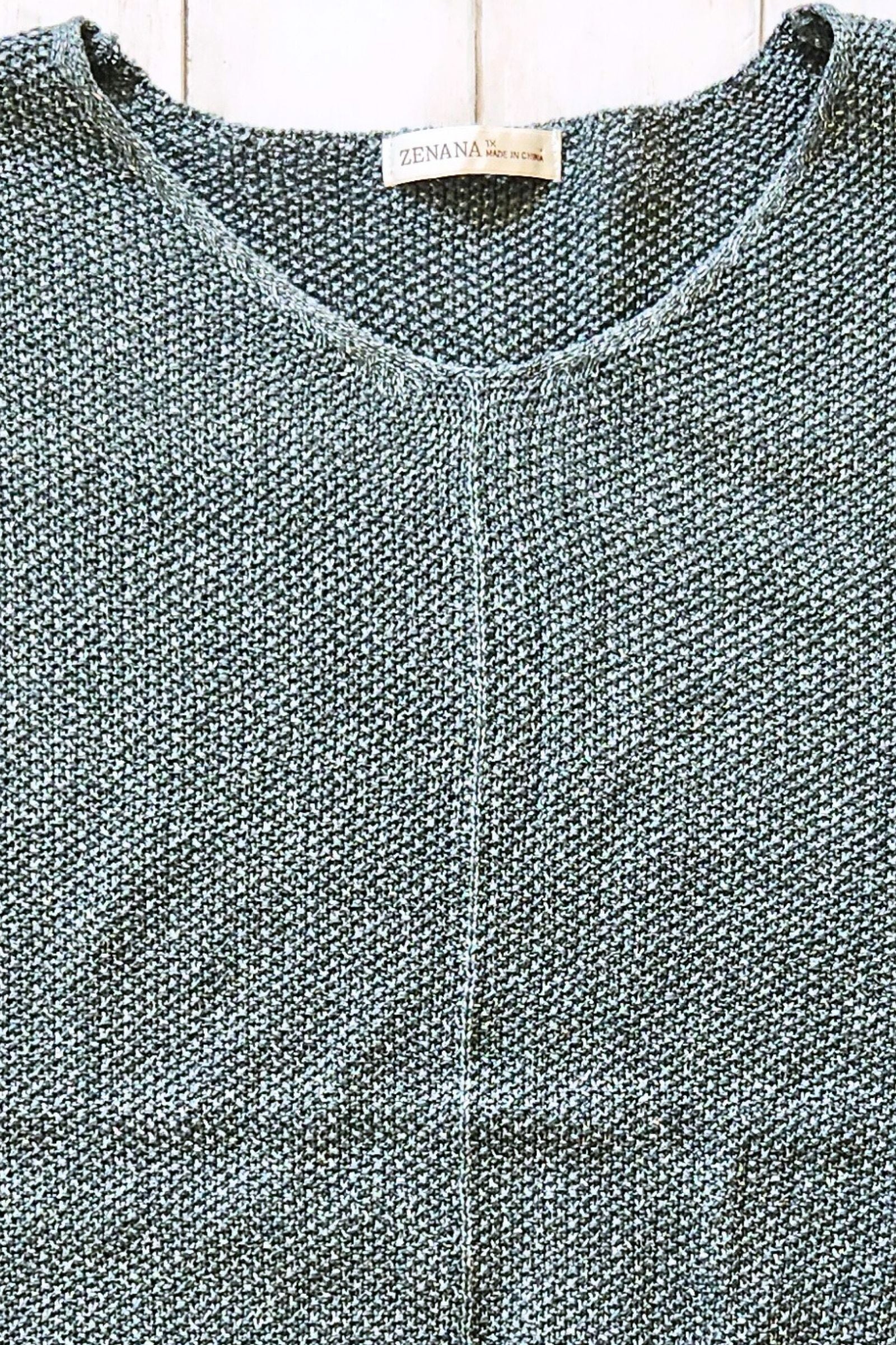 CURVY Ash Jade Center Seam Sweater