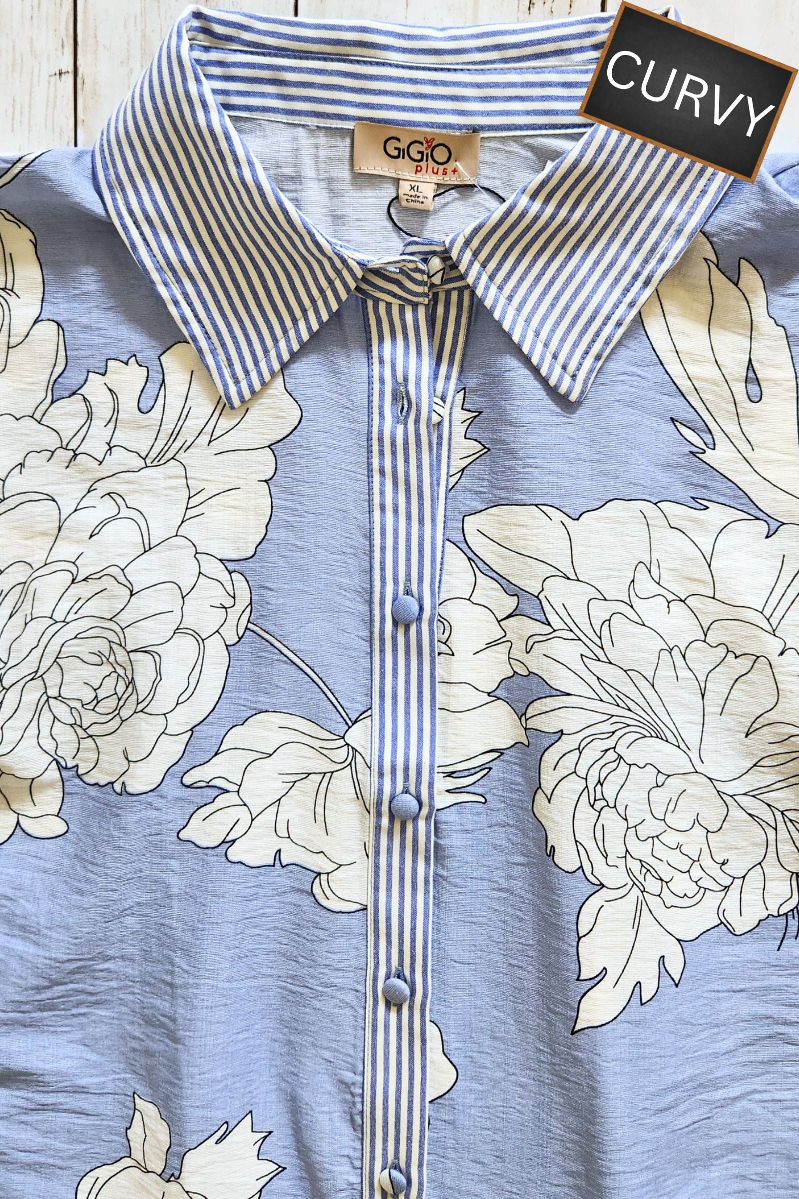 CURVY Misty Blue Floral Print Top
