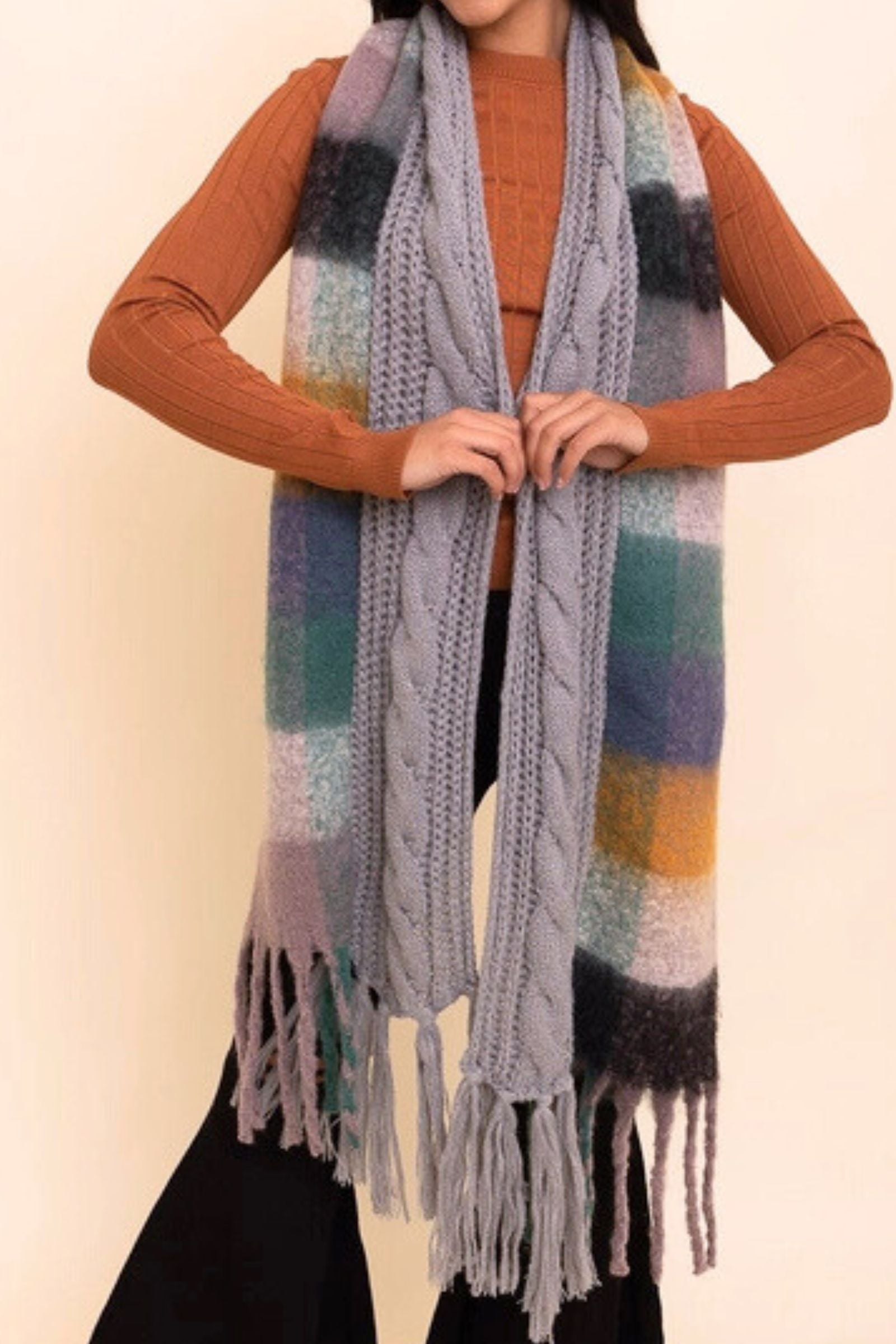 Dual Knit Tassel Scarf
