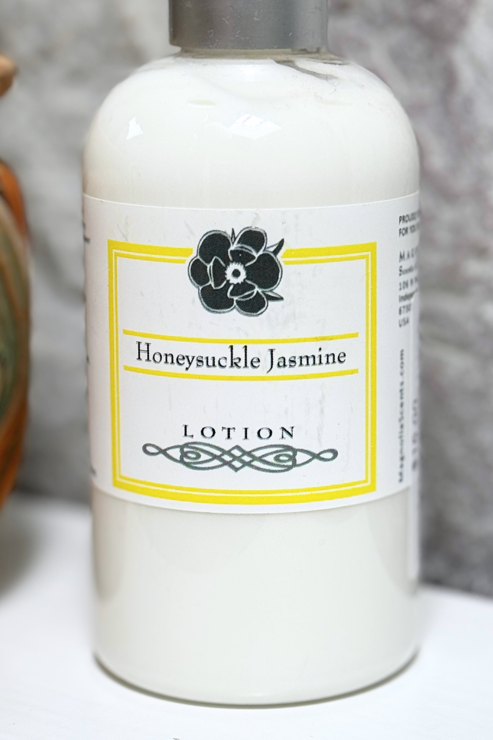 Honeysuckle Jasmine 8oz. Lotion