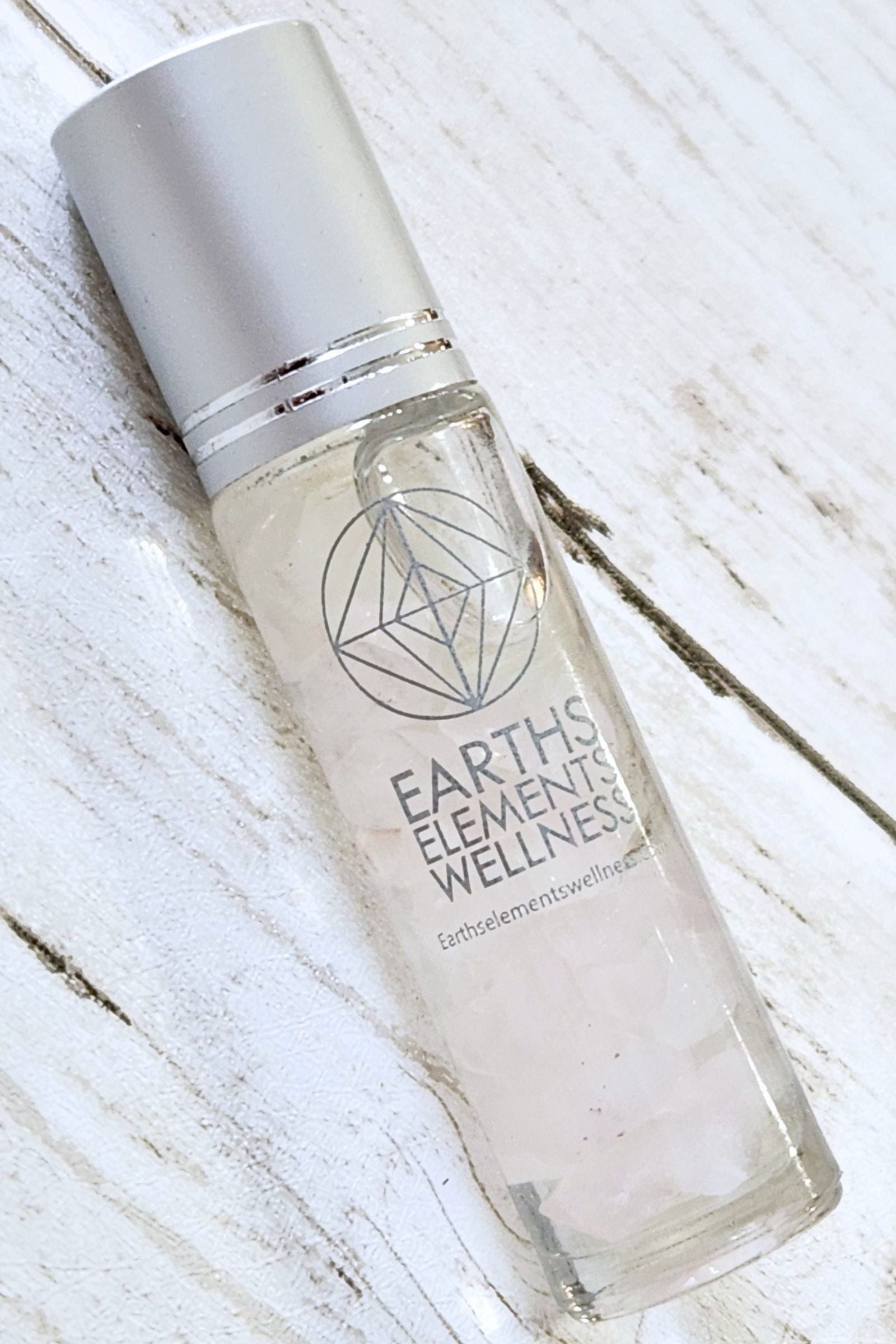 Manifest: Cedarwood & Sweet Orange Crystal Roll-On Essential Oil