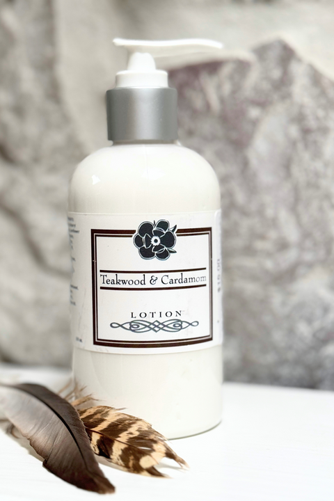 Teakwood & Cardamom 8oz. Lotion