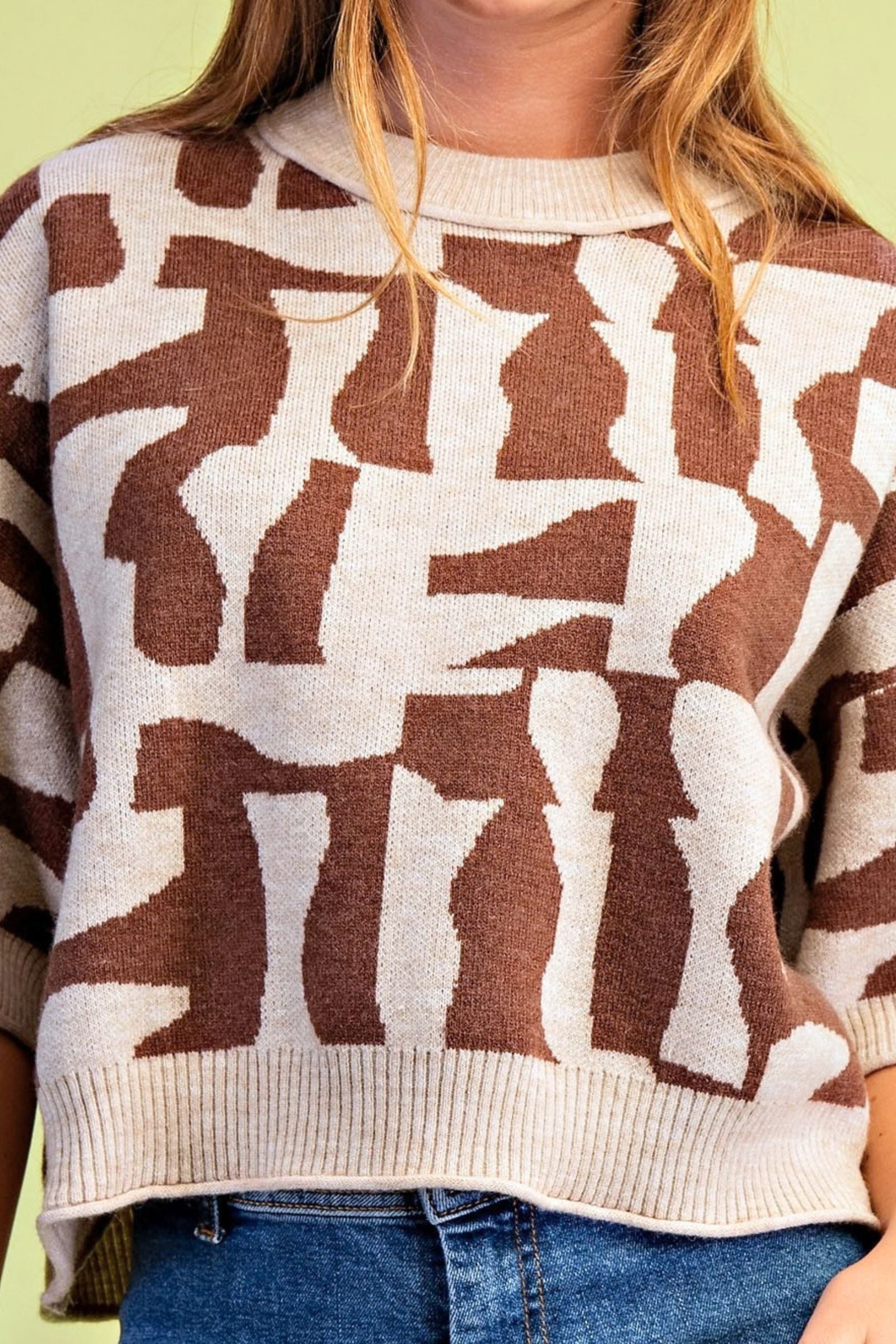 Brown Geo Short Sleeve Sweater