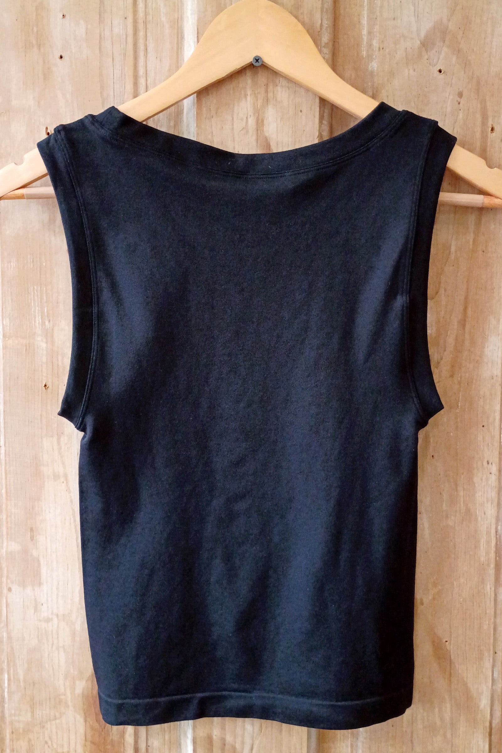 Black Seamless Cropped Tank Top