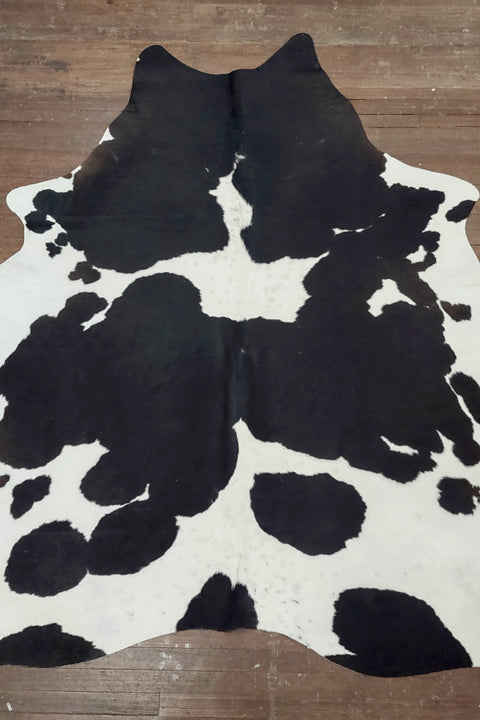 Black & White Cowhide Rug #2797