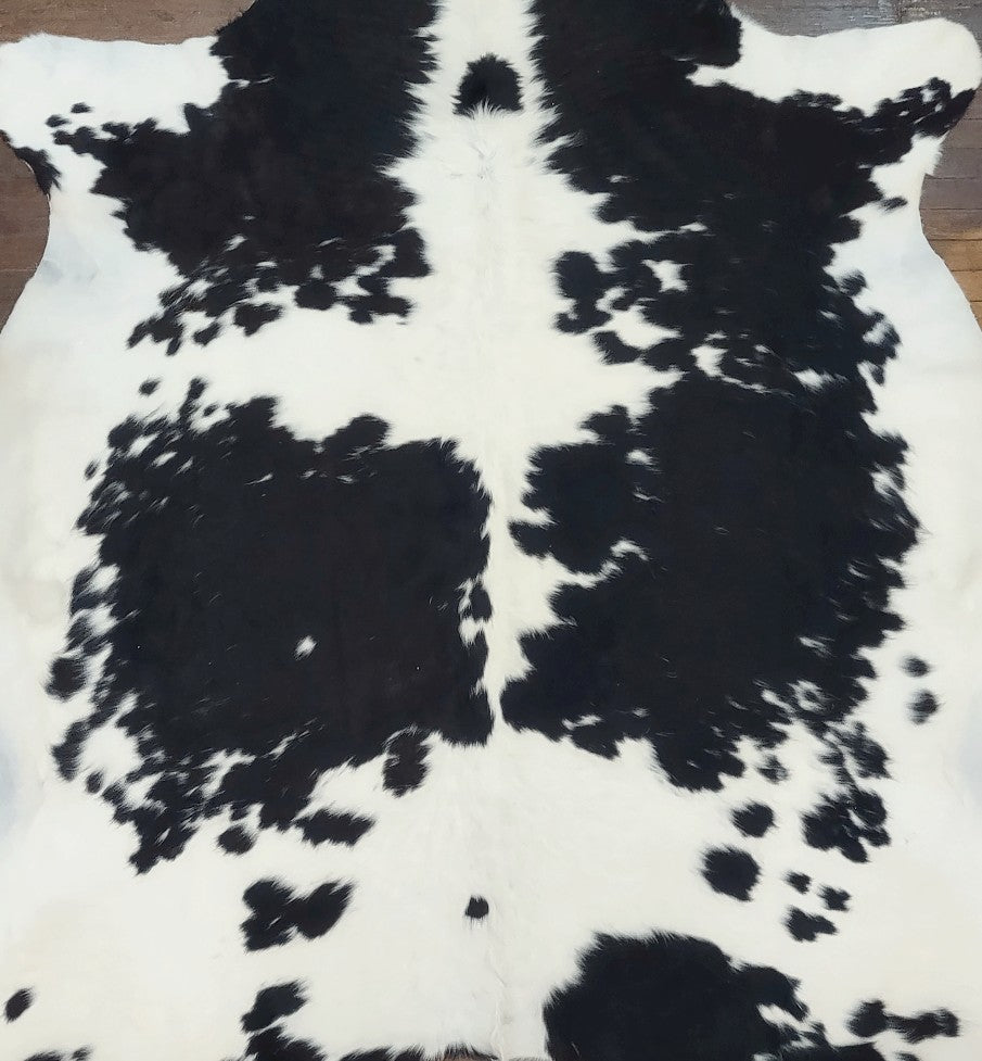 Black & White Spotted Cowhide Rug #2891