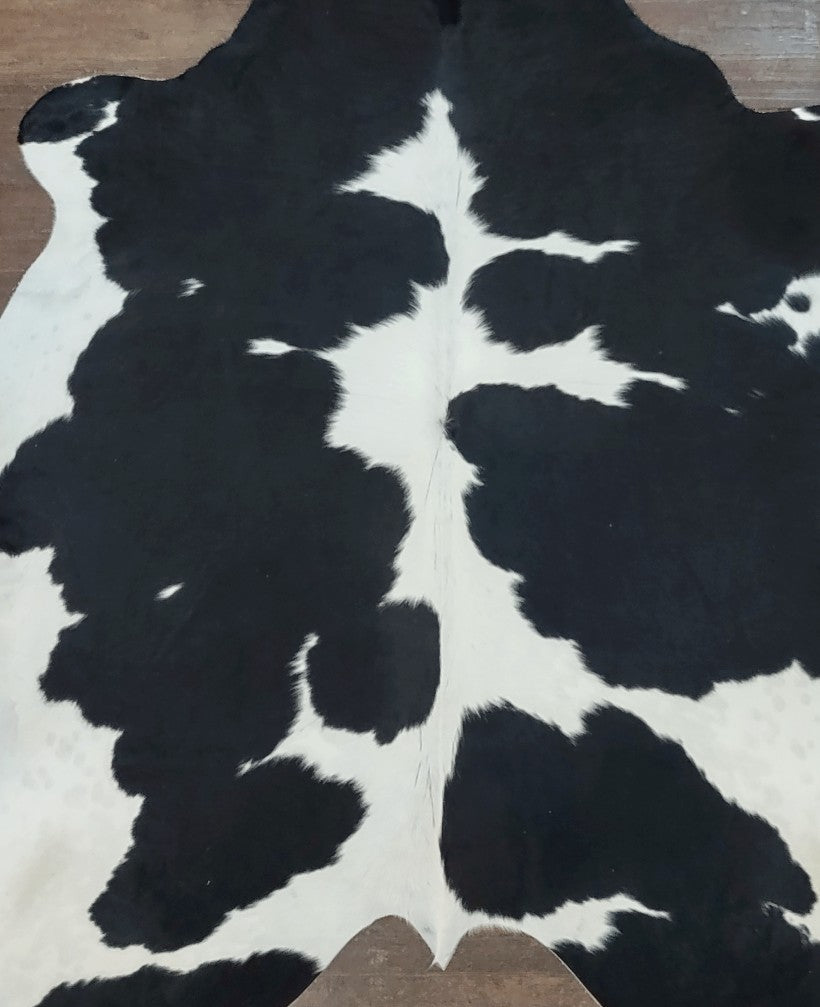 Black & White Spotted Cowhide Rug #2896