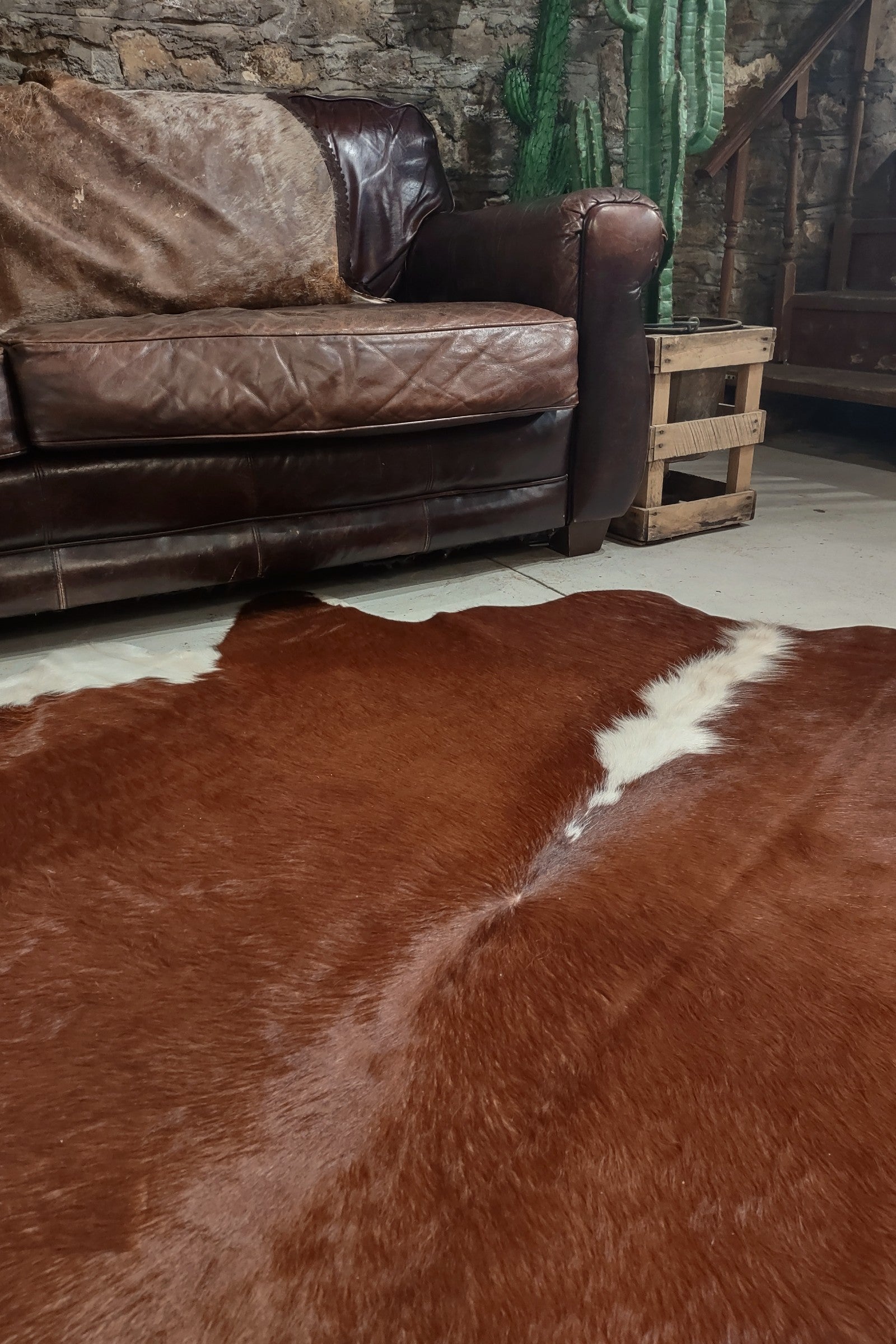 Reddish Brown & White Cowhide Rug #3013