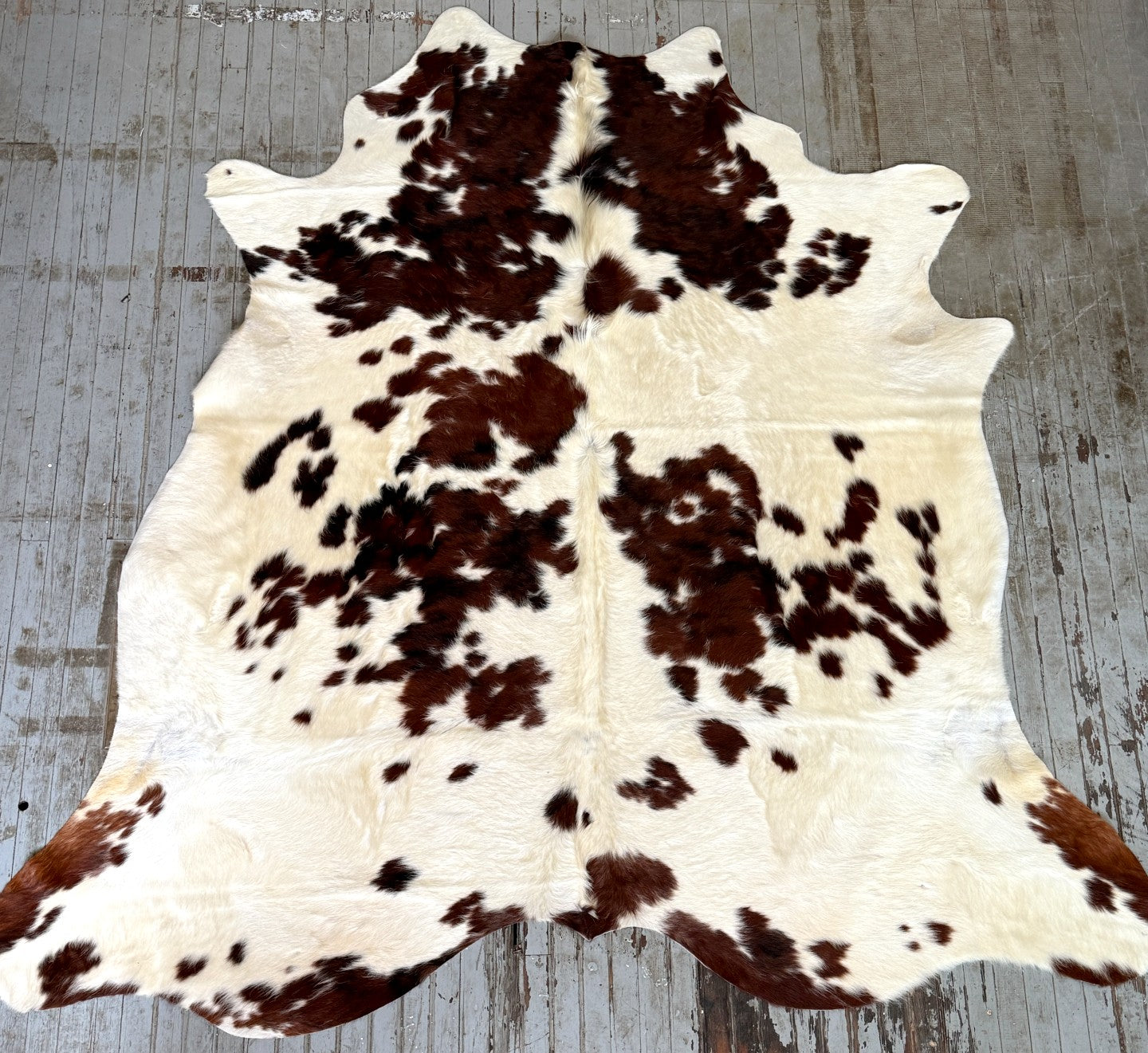 White & Red Spotted Cowhide Rug #3093