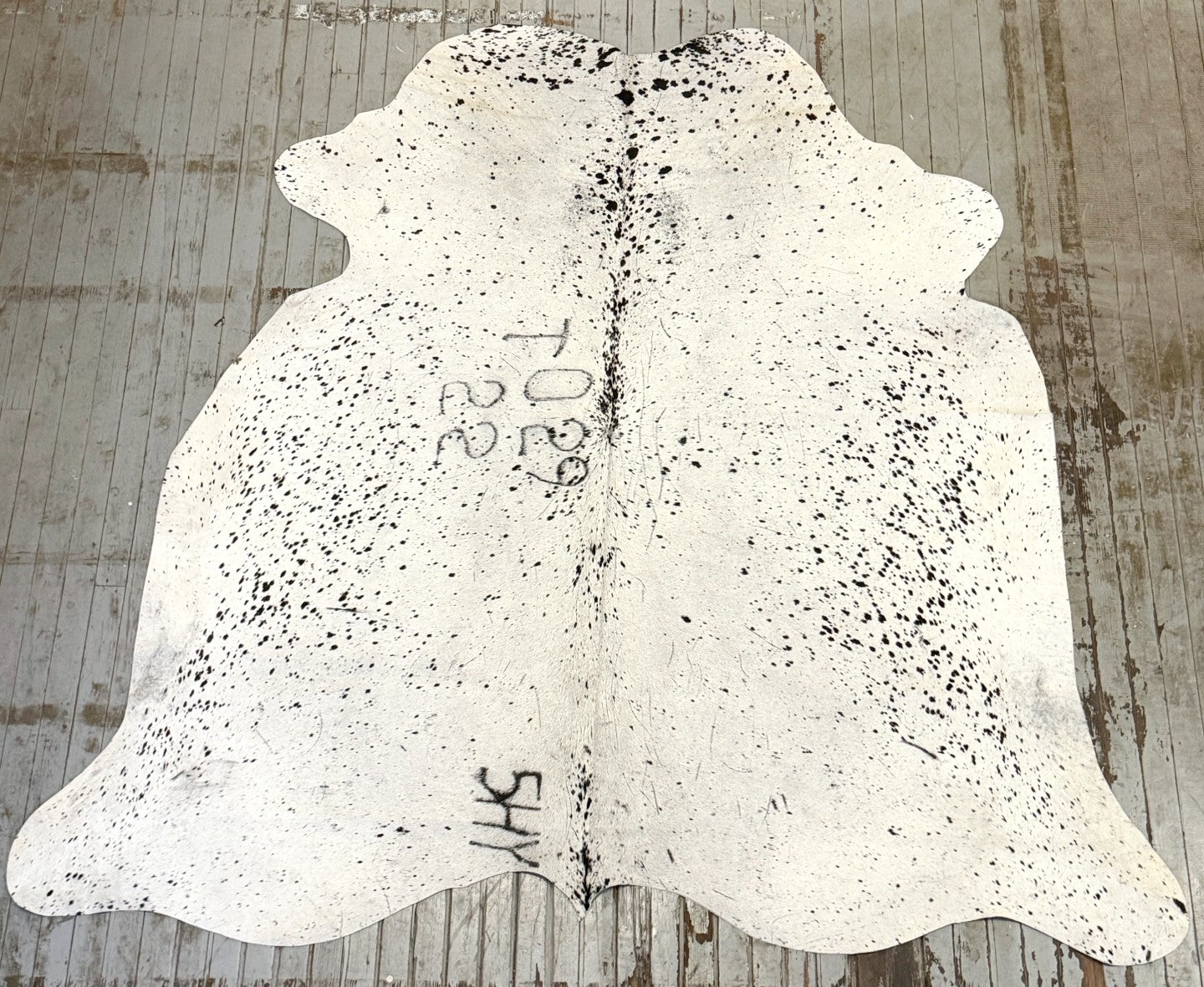 White & Black Speckled Cowhide Rug #3116