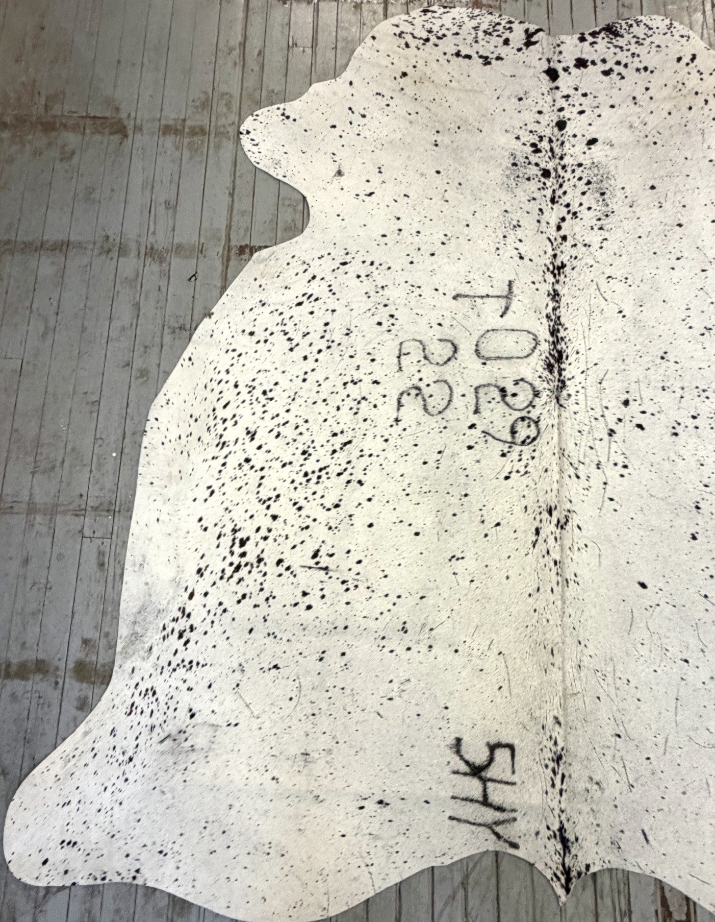 White & Black Speckled Cowhide Rug #3116