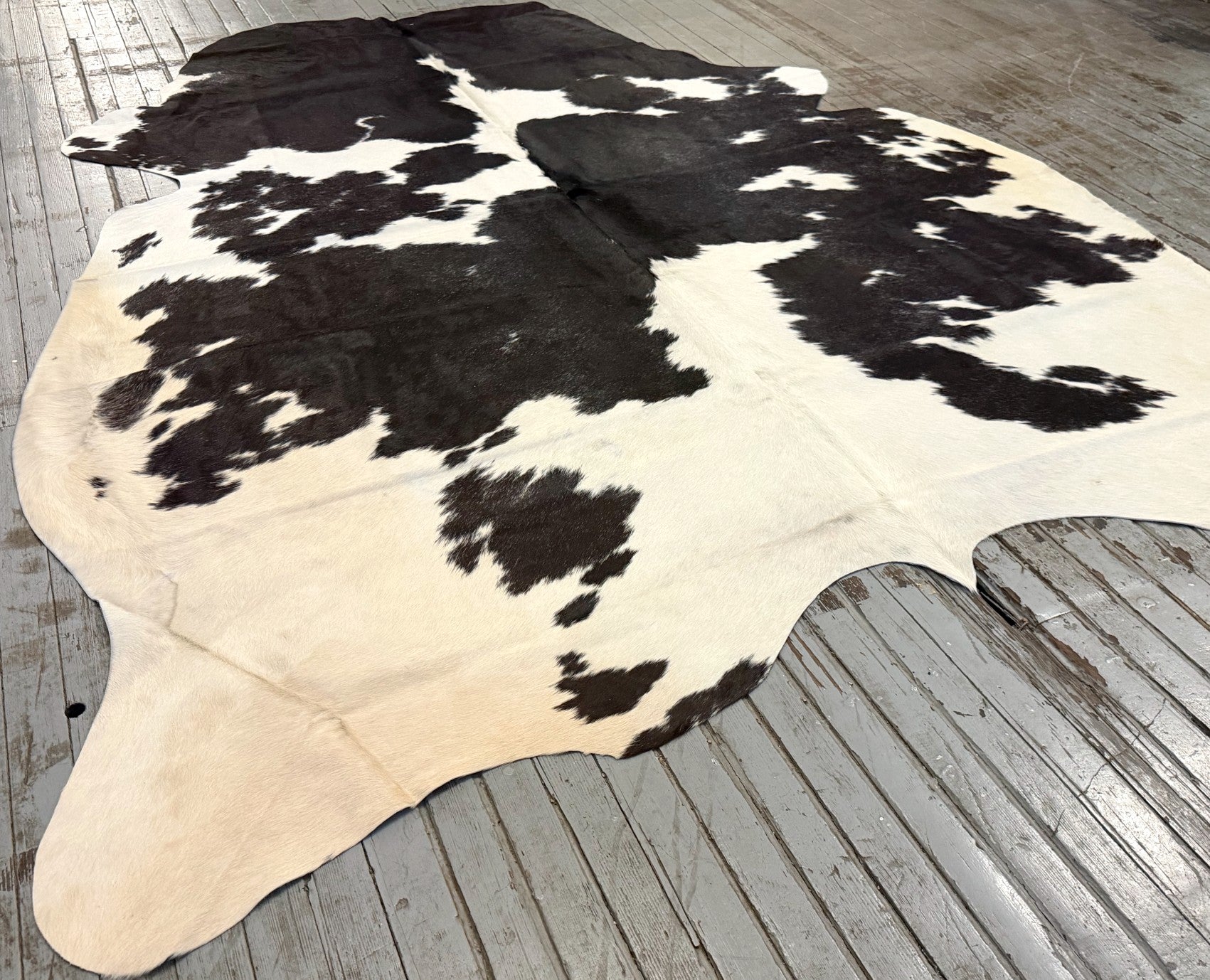 Black & White Cowhide Rug #3123