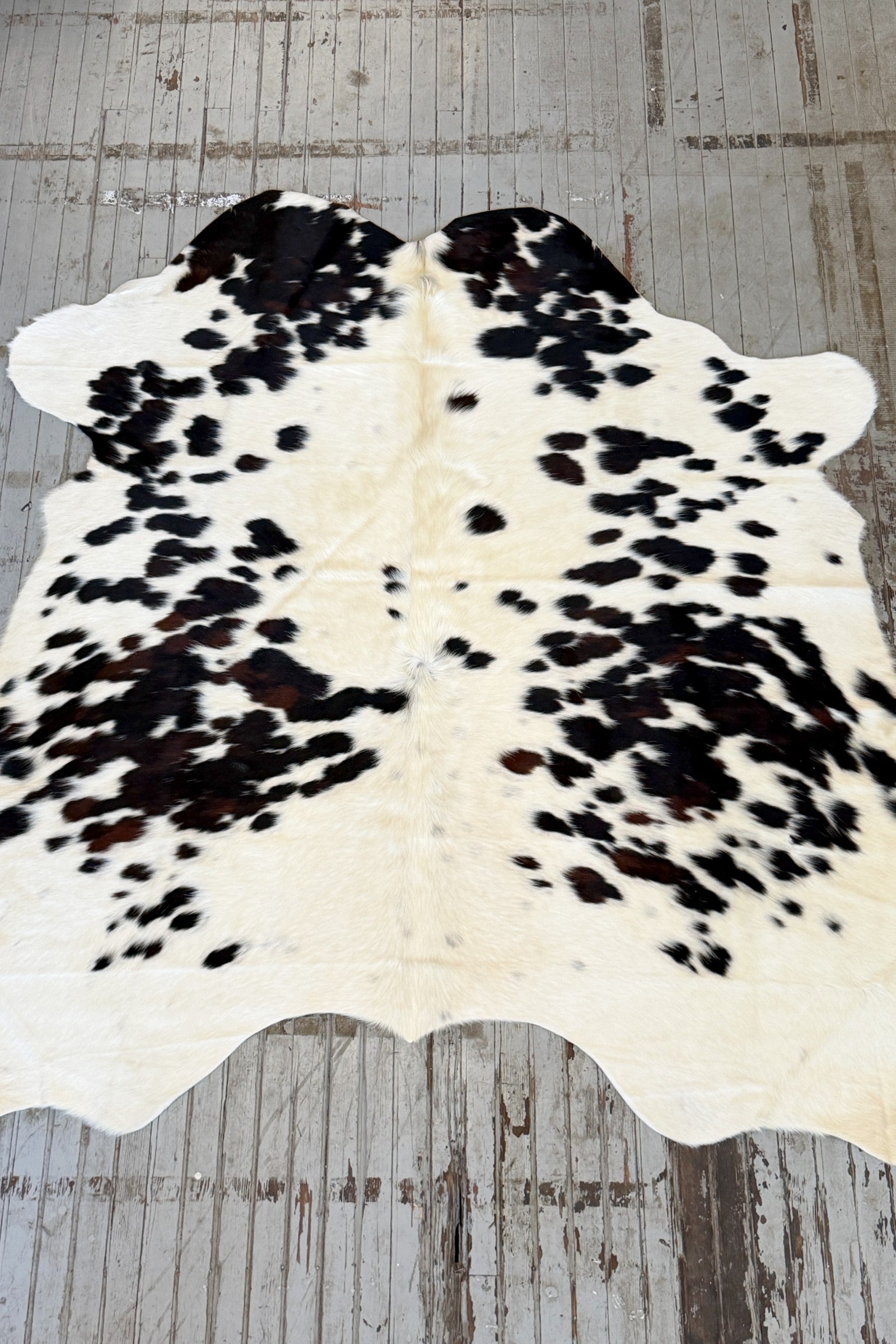 White Spotted Cowhide Rug #3133
