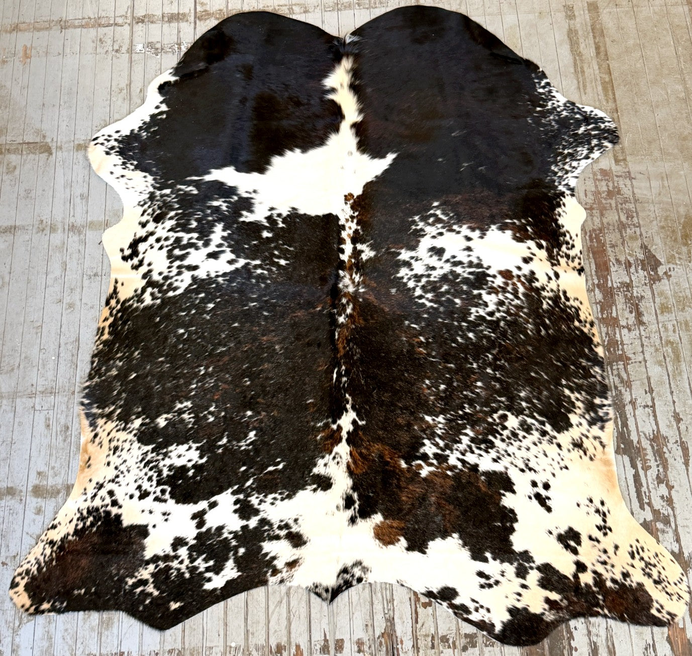 Black & White Spotted Cowhide Rug #3135