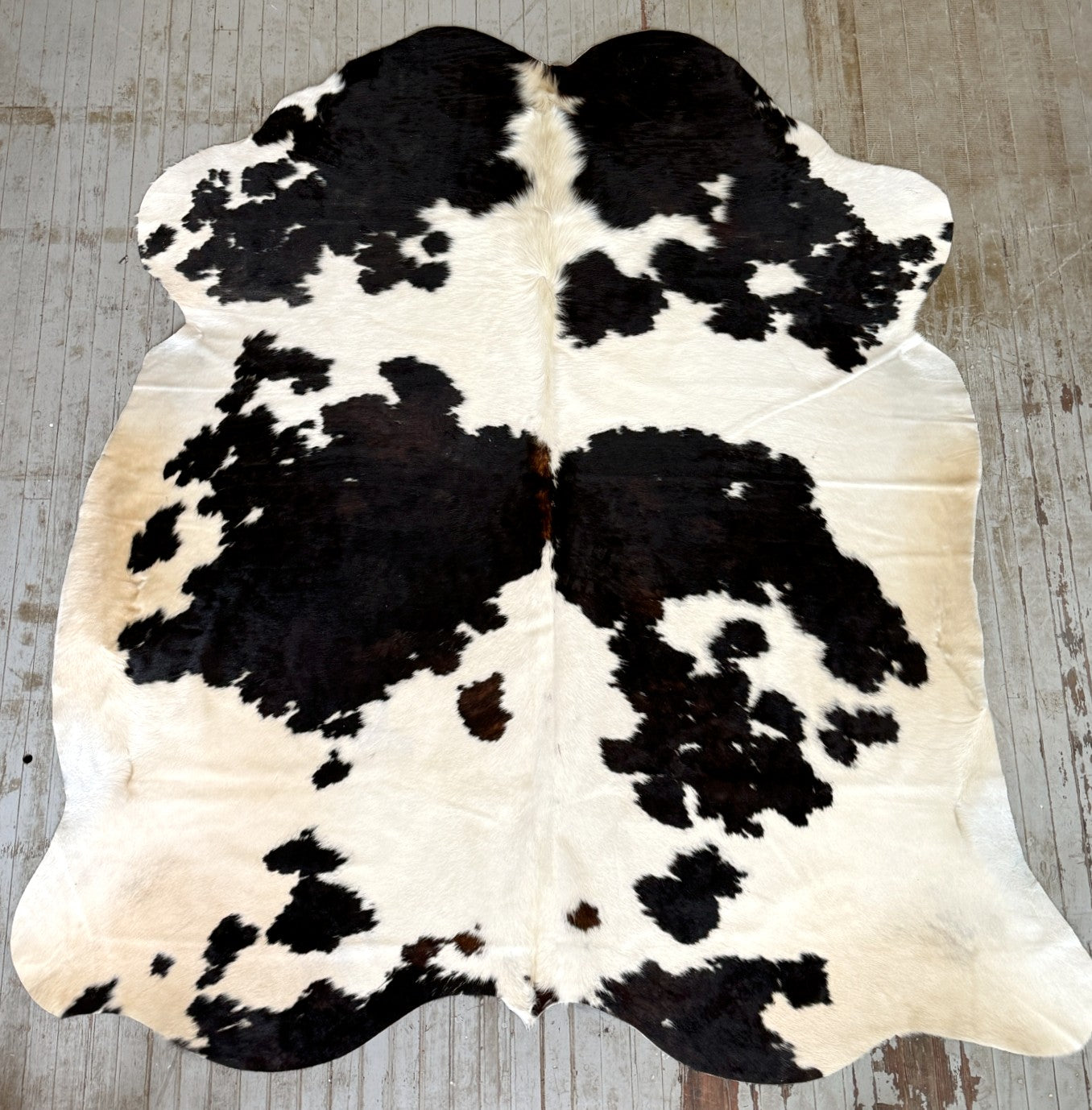 Black & White Spotted Cowhide Rug #3145