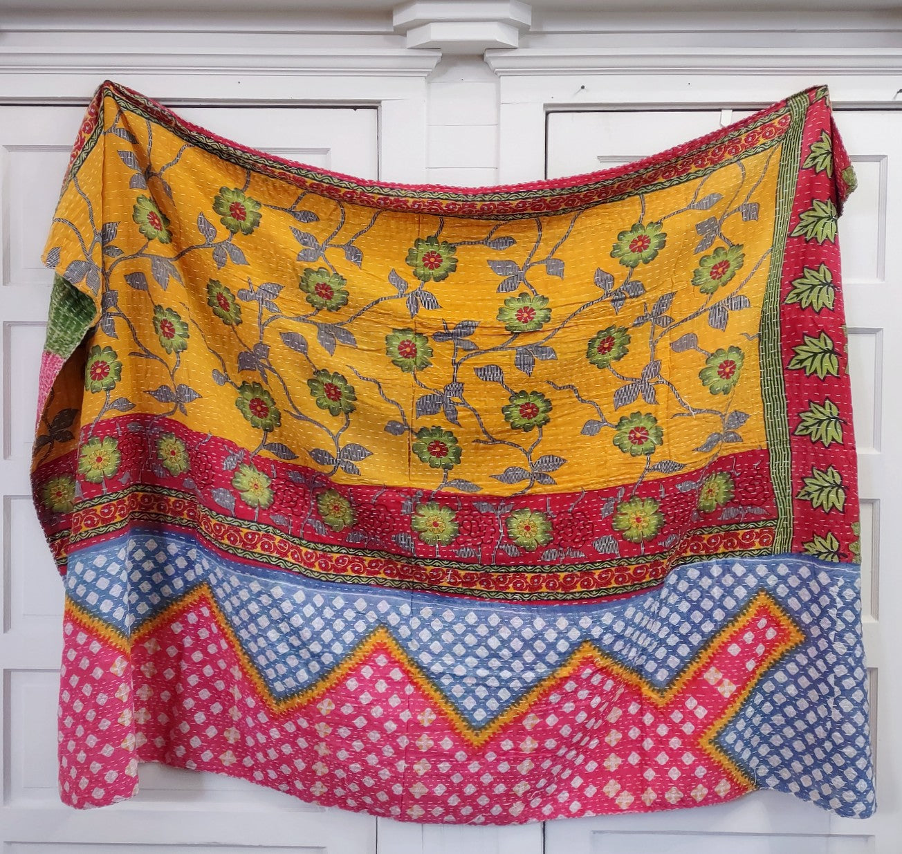 Kantha Sari Throw Blanket #1355