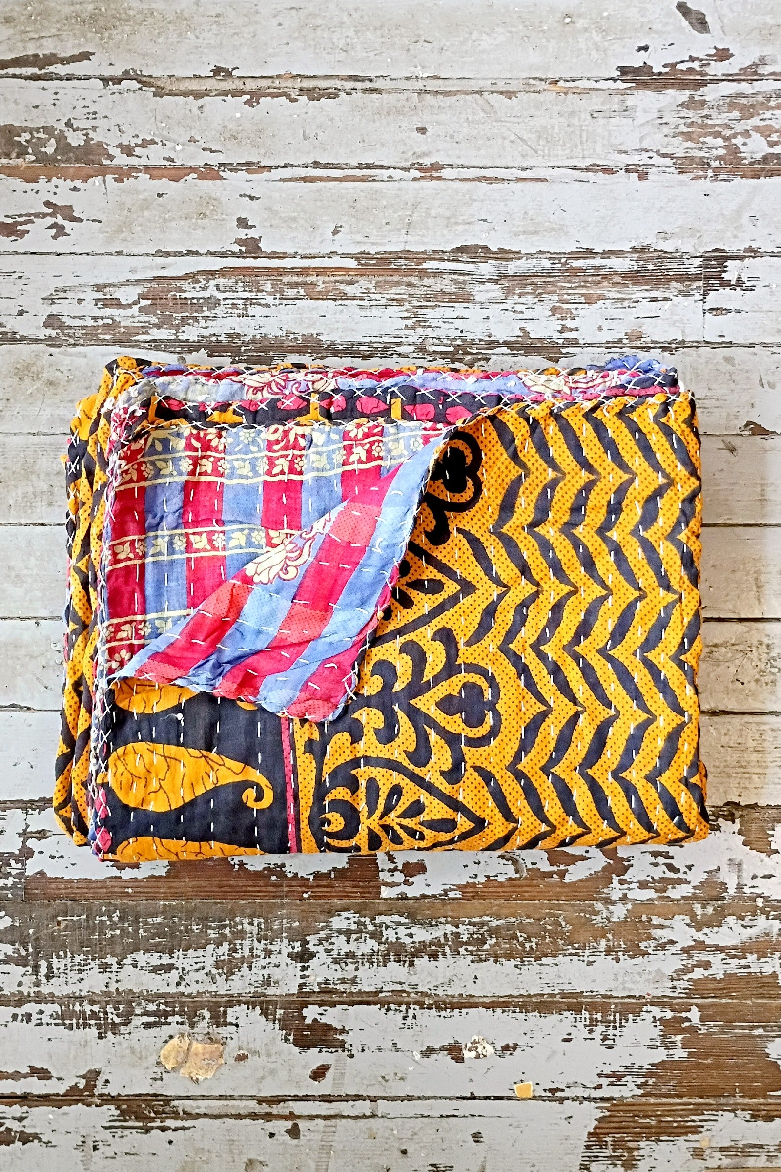 Kantha Sari Throw Blanket #1628