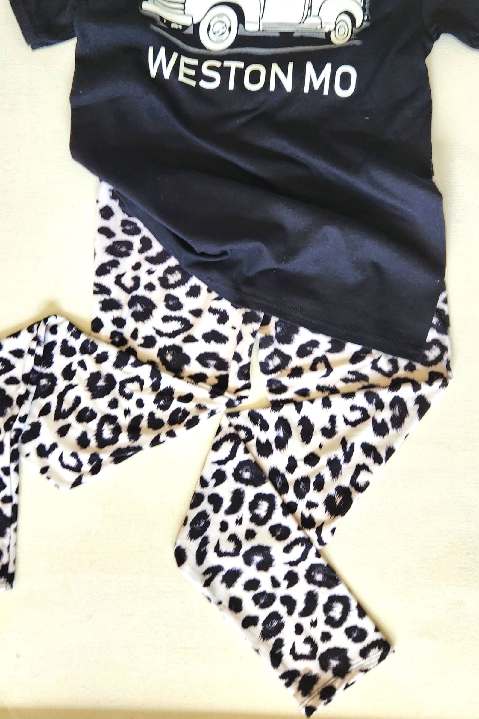 CURVY Snow Leopard Yoga Legging