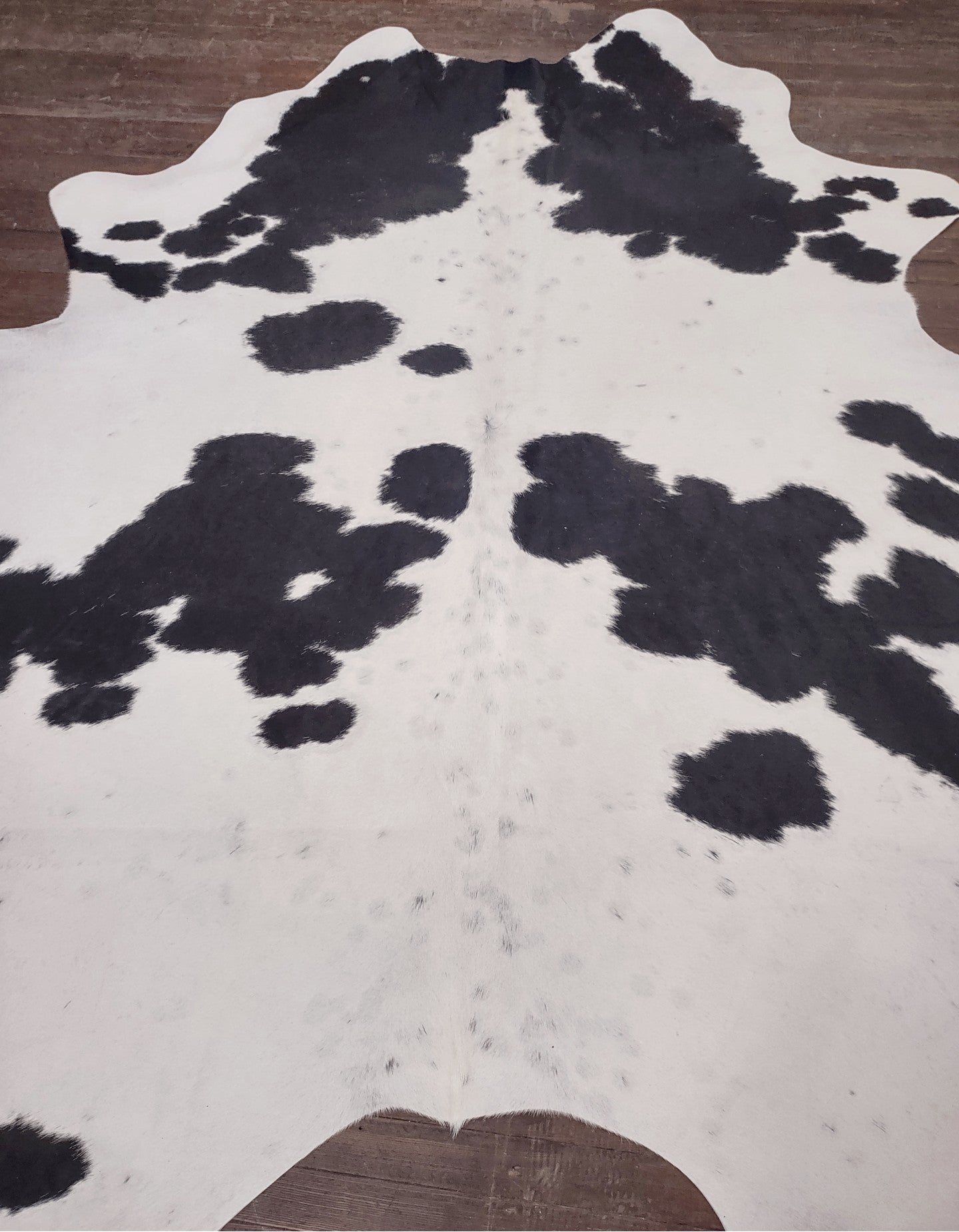 Black & White Spotted Cowhide Rug #2810
