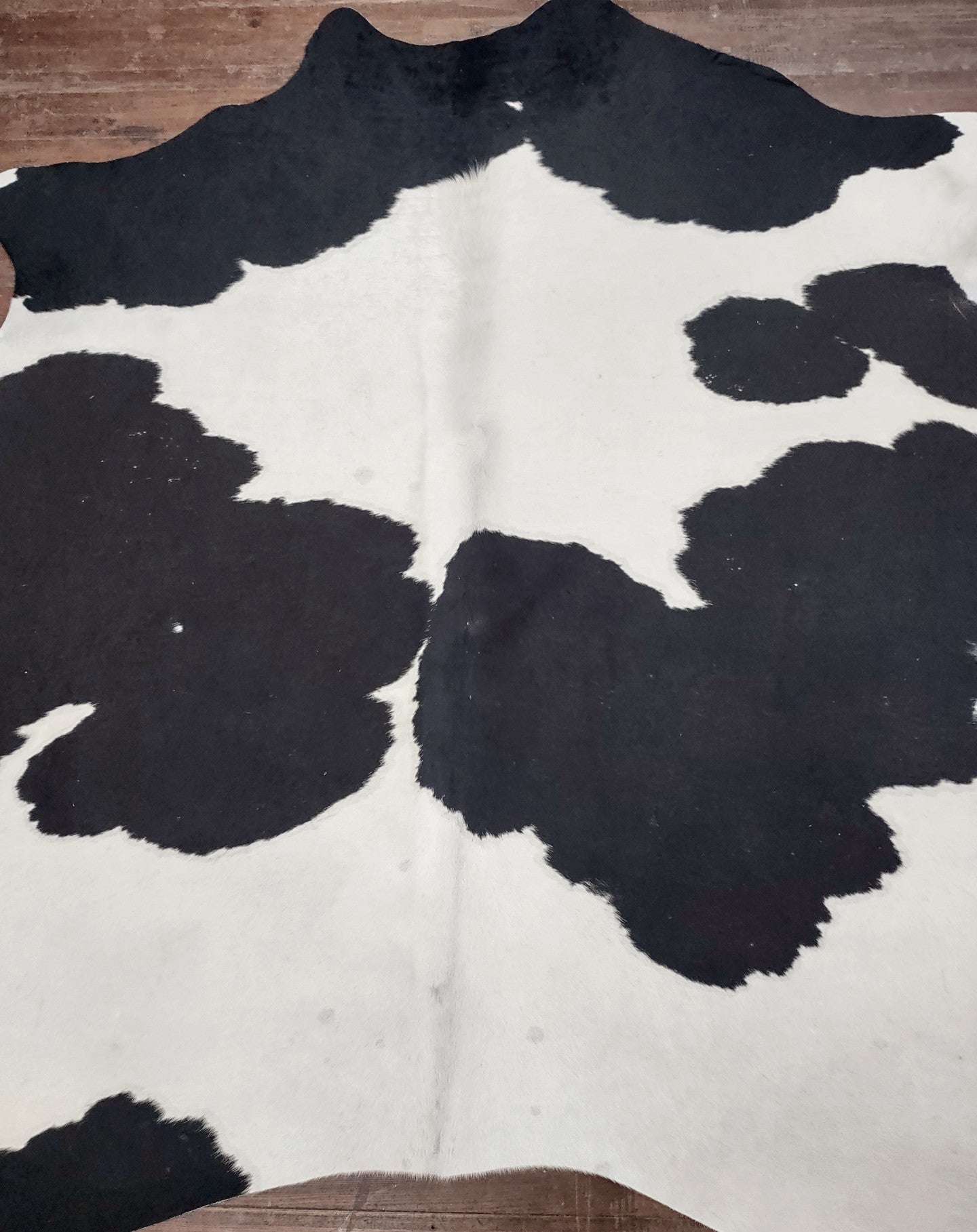 Black & White Spotted Cowhide Rug #2817